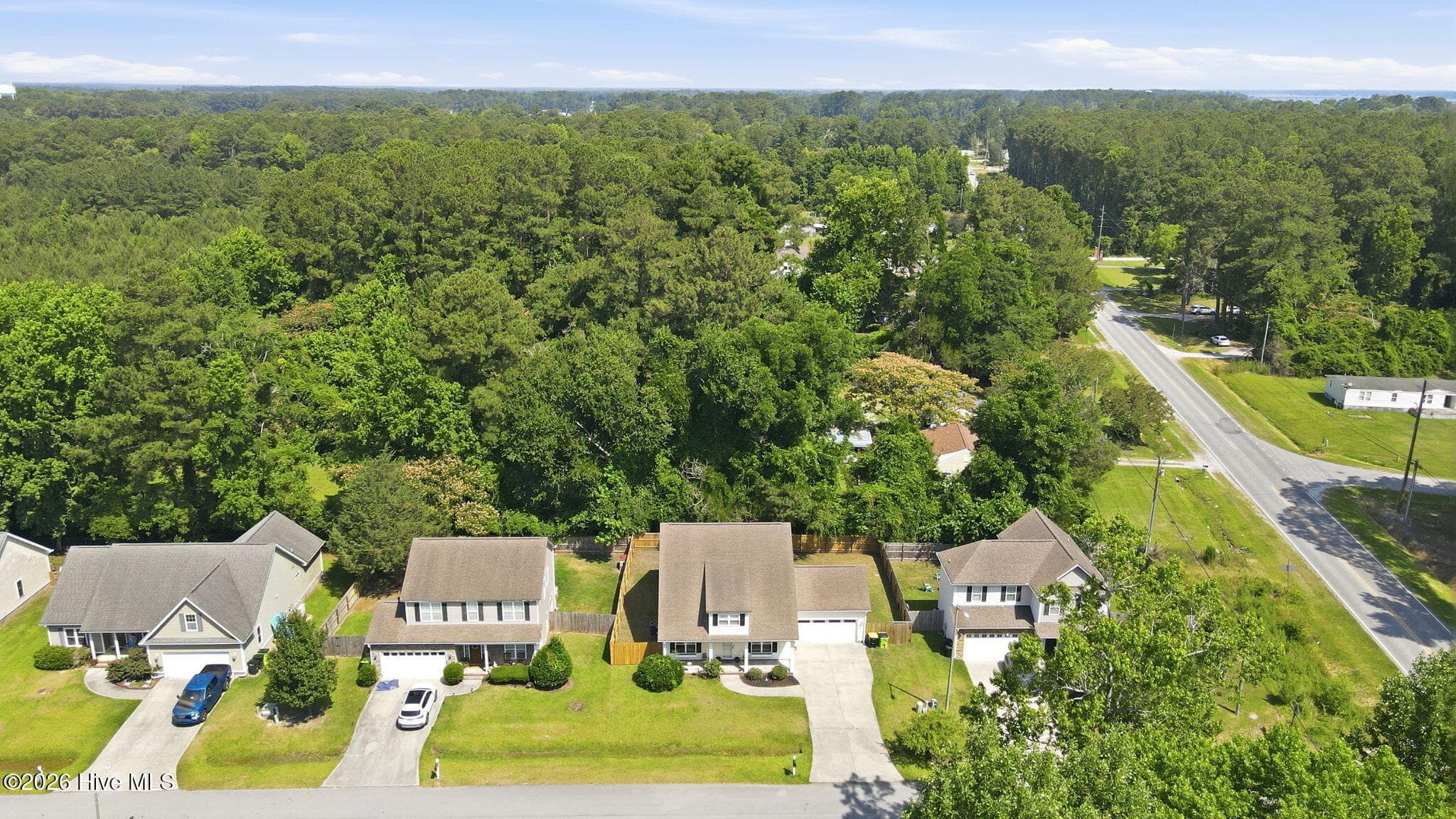 Single Family Residence at 402 Satterfield Drive, New Bern, NC 28560, photo 37 of 42