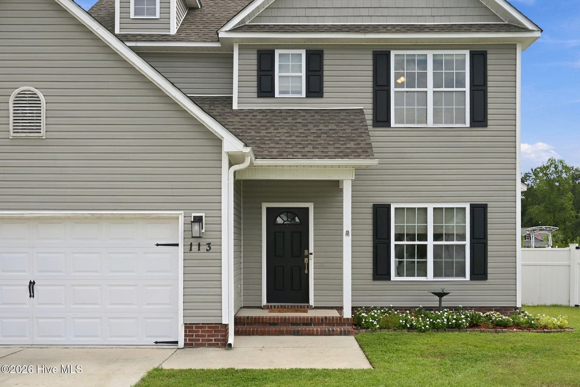 Single Family Residence at 113 Borough Nest Drive, Swansboro, NC 28584, photo 3 of 49