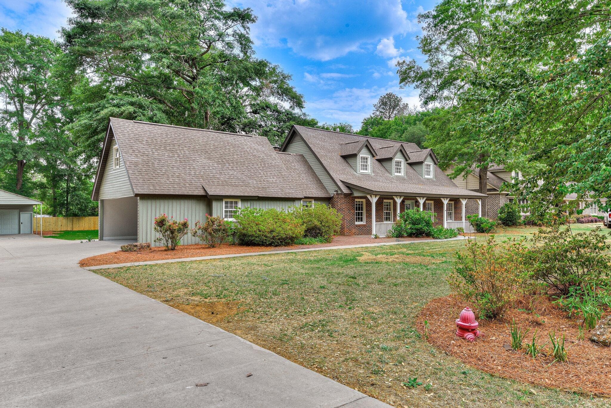 Single Family Residence at 135 Lake Bluff Drive S 135, Waynesboro, GA 30830, photo 4 of 29