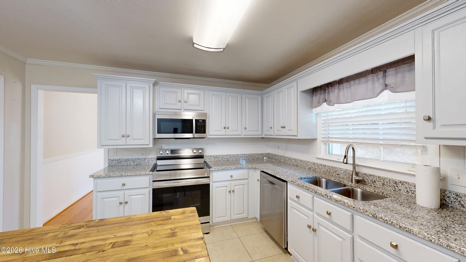 Single Family Residence at 2709 Smith Creek Road, Augusta, GA 30909, photo 15 of 38