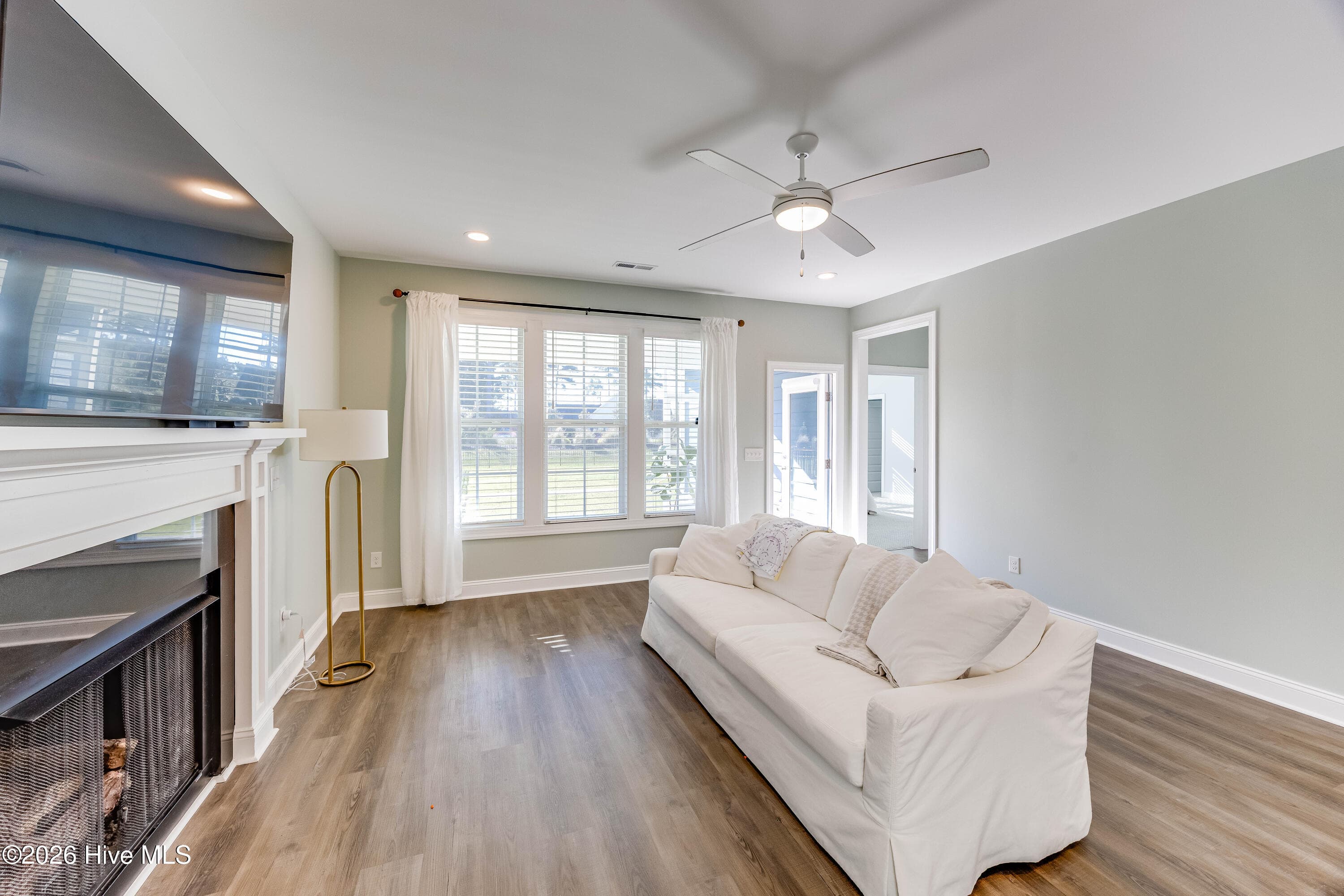 Single Family Residence at 1002 Brighton Drive, New Bern, NC 28562, photo 16 of 53