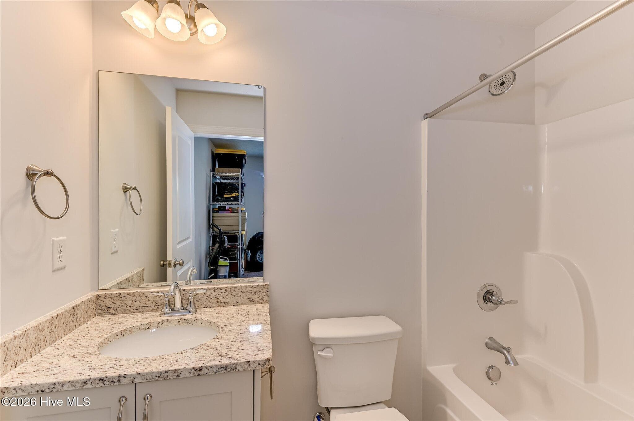 Full Bath in 2nd Bedroom - 1912 Butternut Drive 12-B, Grovetown, GA 30813