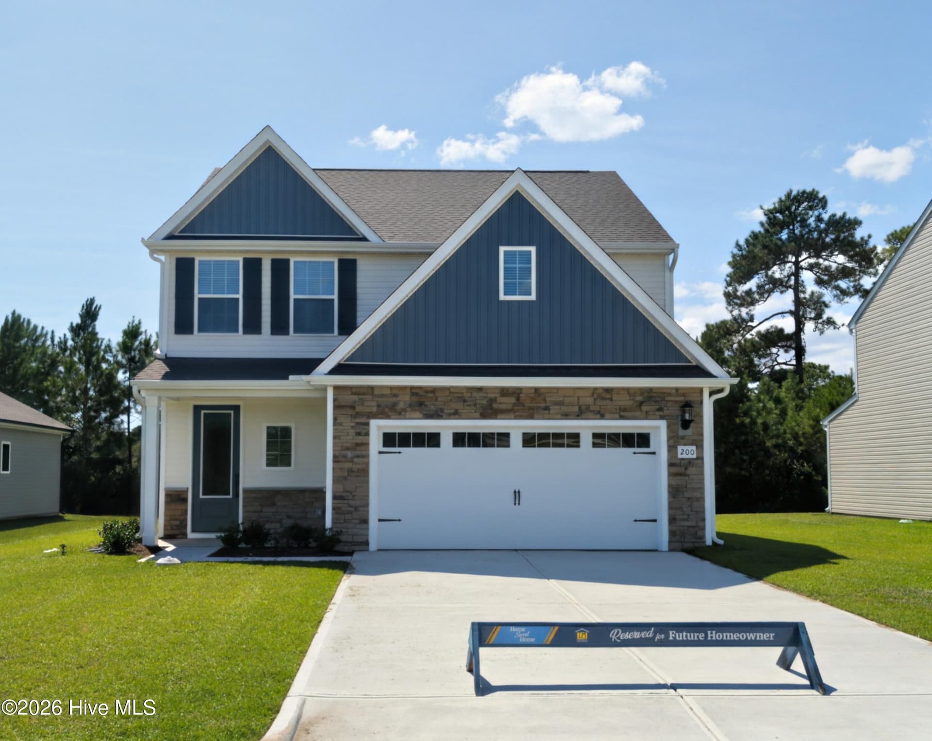 Single Family Residence at 200 S Umbrella Palm Drive, Hampstead, NC 28443