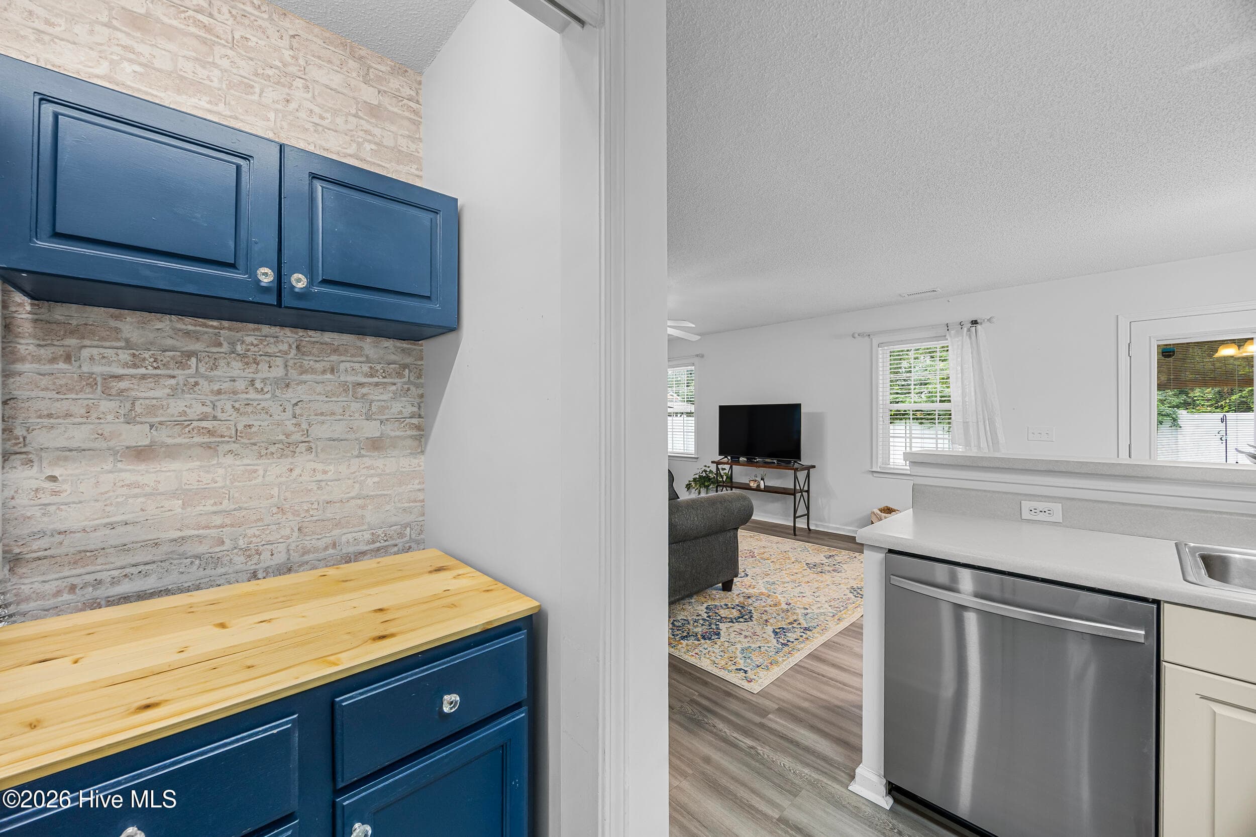 Single Family Residence at 1112 Sunburst Way, Leland, NC 28451, photo 17 of 47