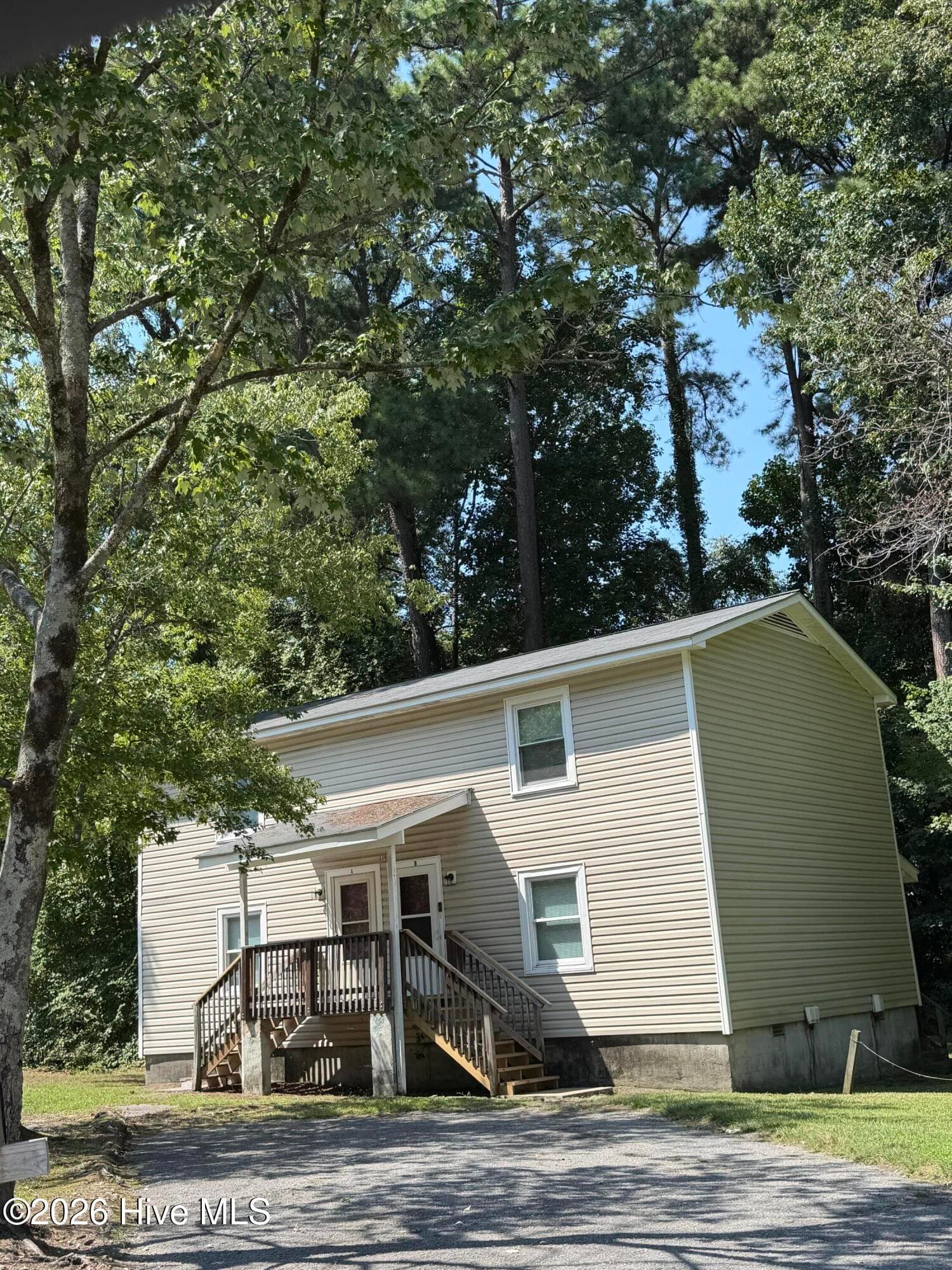 Duplex at 114 Ridge Place A&B, Greenville, NC 27834, photo 2 of 2