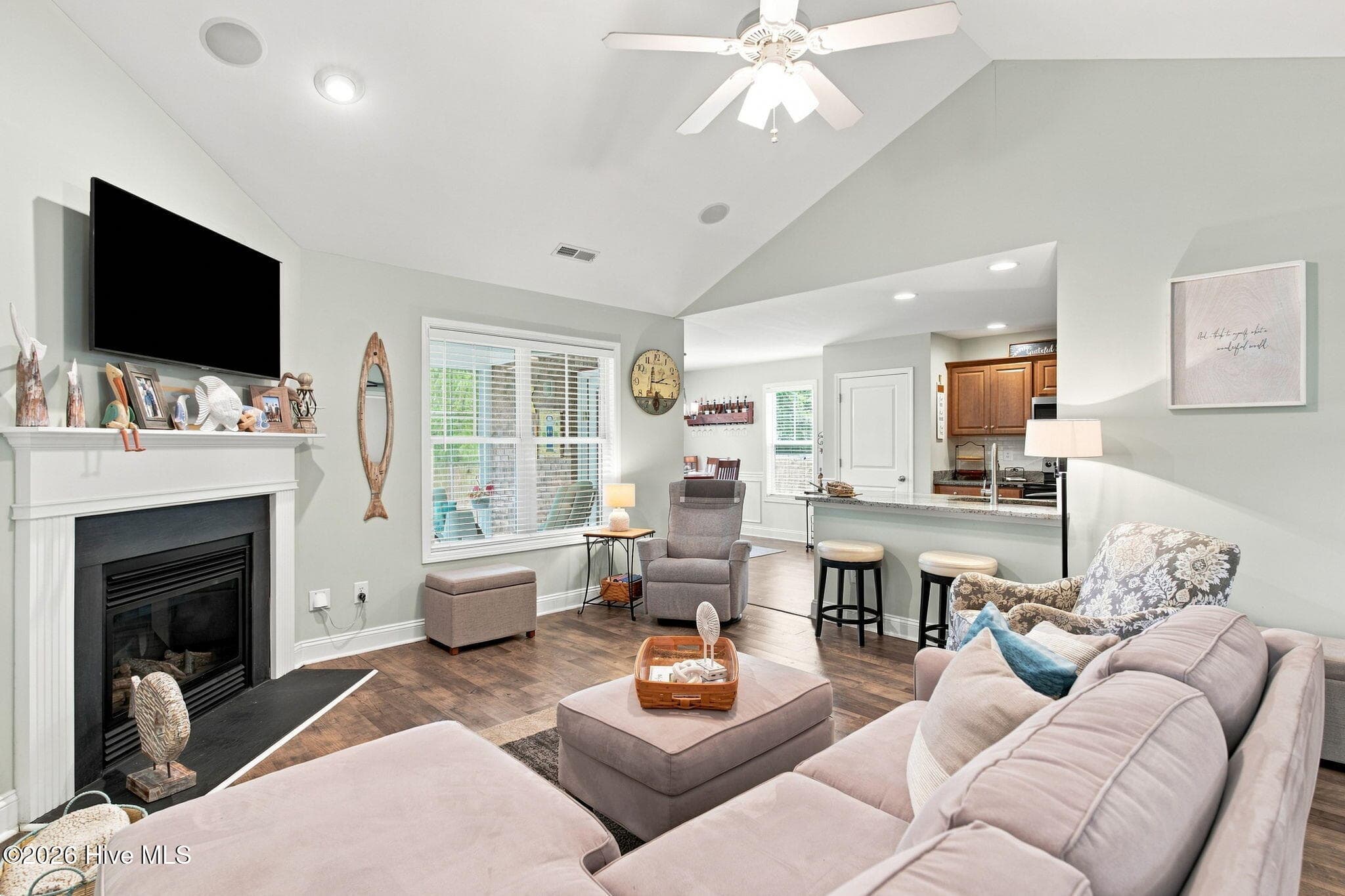 Single Family Residence at 1040 Lanterns Lane, Leland, NC 28451, photo 9 of 66