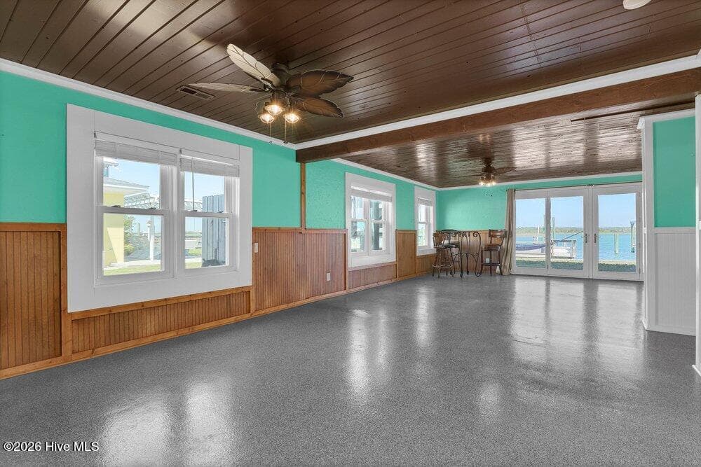 Single Family Residence at 712 Channel Boulevard, Topsail Beach, NC 28445, photo 26 of 62