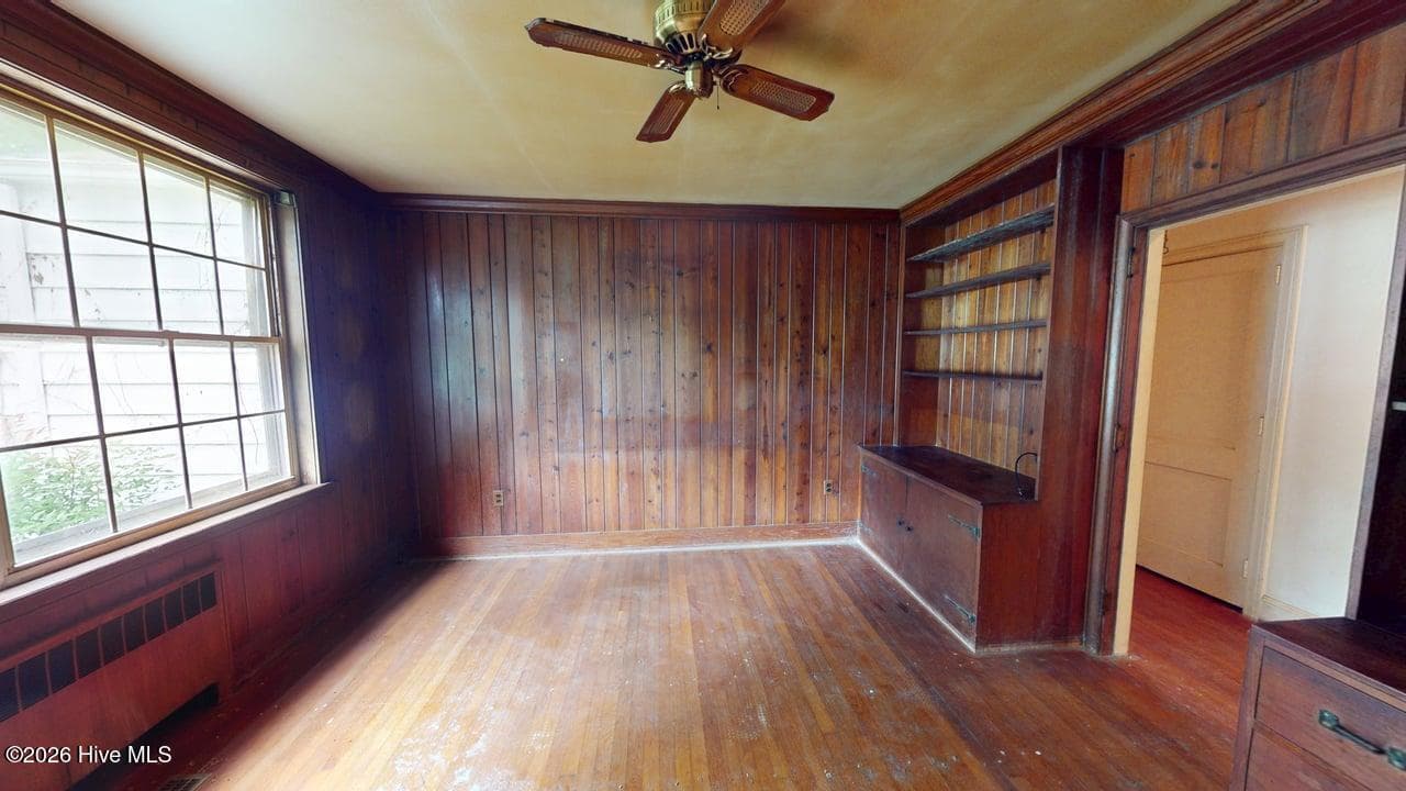 Single Family Residence at 808 W South Street W, Ahoskie, NC 27910, photo 20 of 50