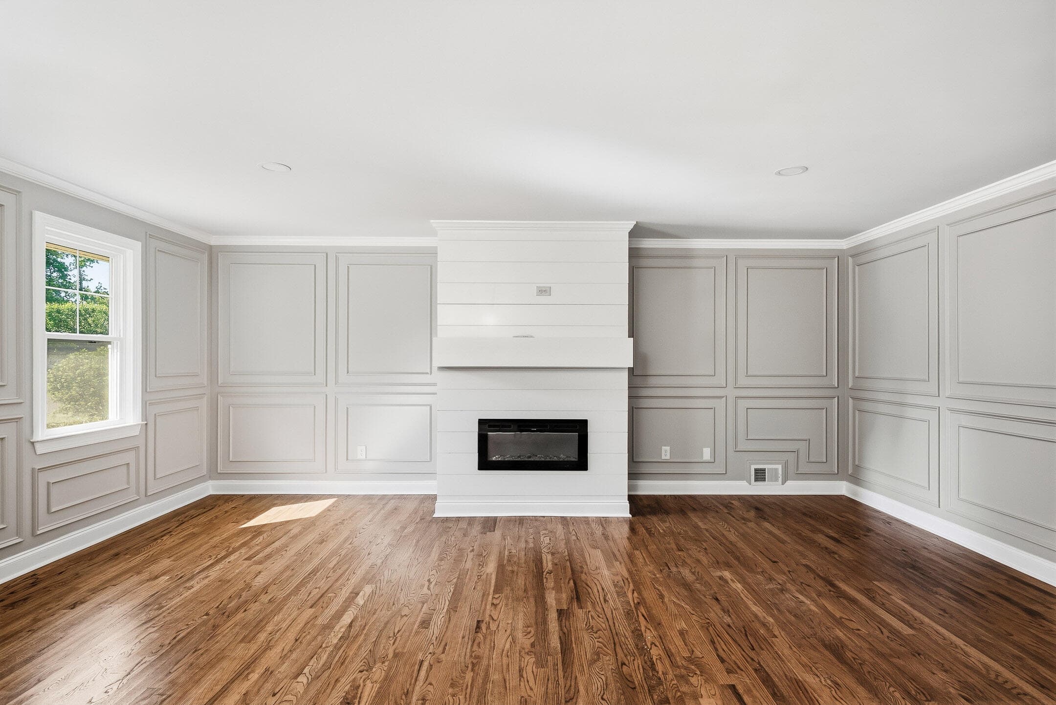 Single Family Residence at 302 Barnard Avenue, Aiken, SC 29801, photo 11 of 58