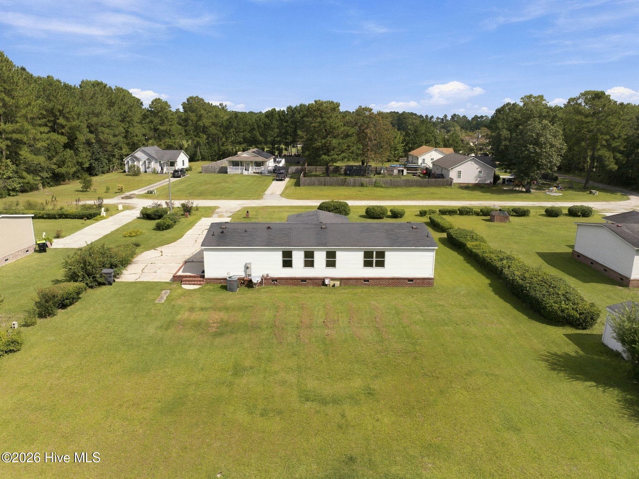 Manufactured Home at 185 New Hope Lane SE, Leland, NC 28451, photo 40 of 49