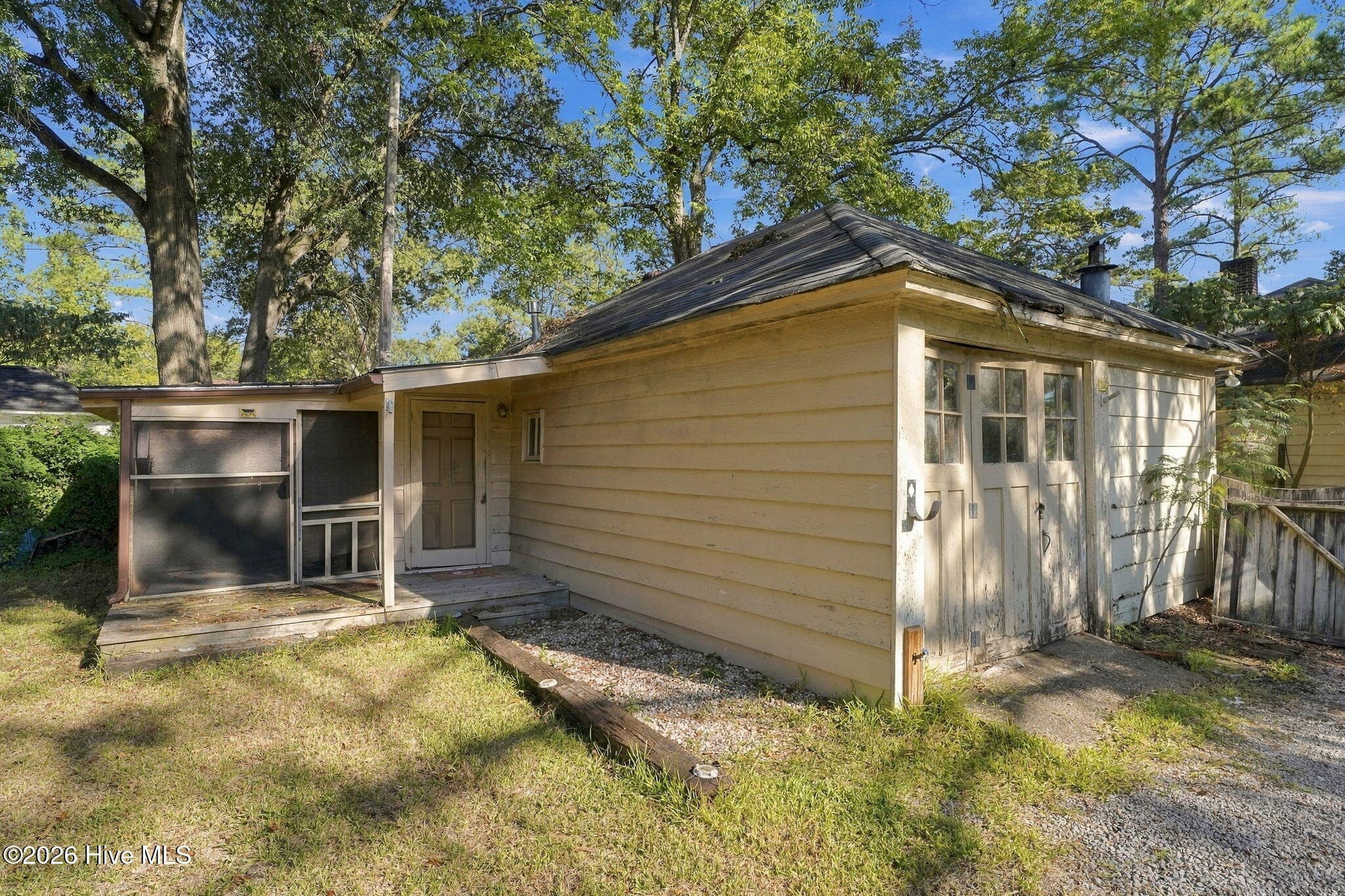 Single Family Residence at 1401 Gold Street N, Wilson, NC 27893, photo 25 of 27