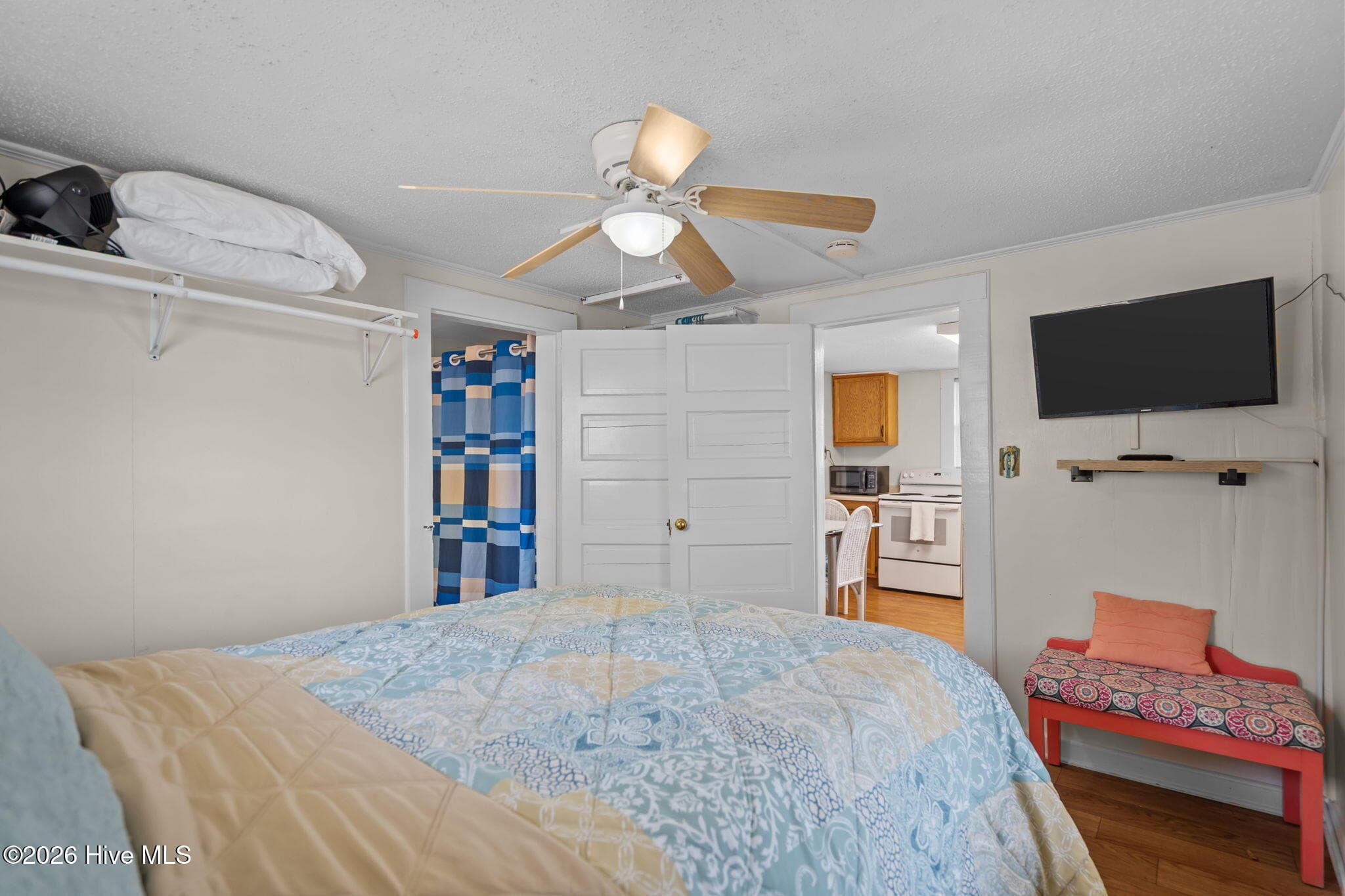 Single Family Residence at 305 Atlanta Avenue, Carolina Beach, NC 28428, photo 25 of 69