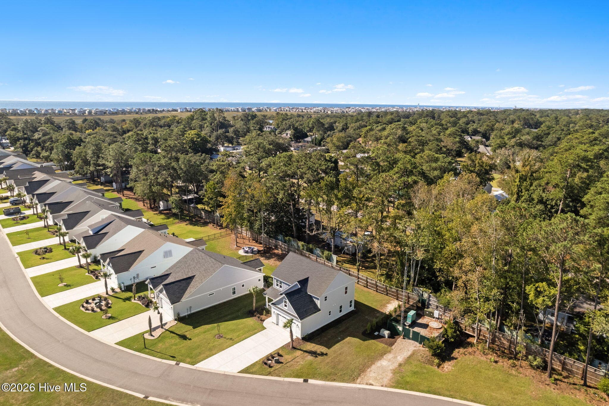 Single Family Residence at 2027 Greenside Manor Drive SW, Ocean Isle Beach, NC 28469, photo 15 of 81