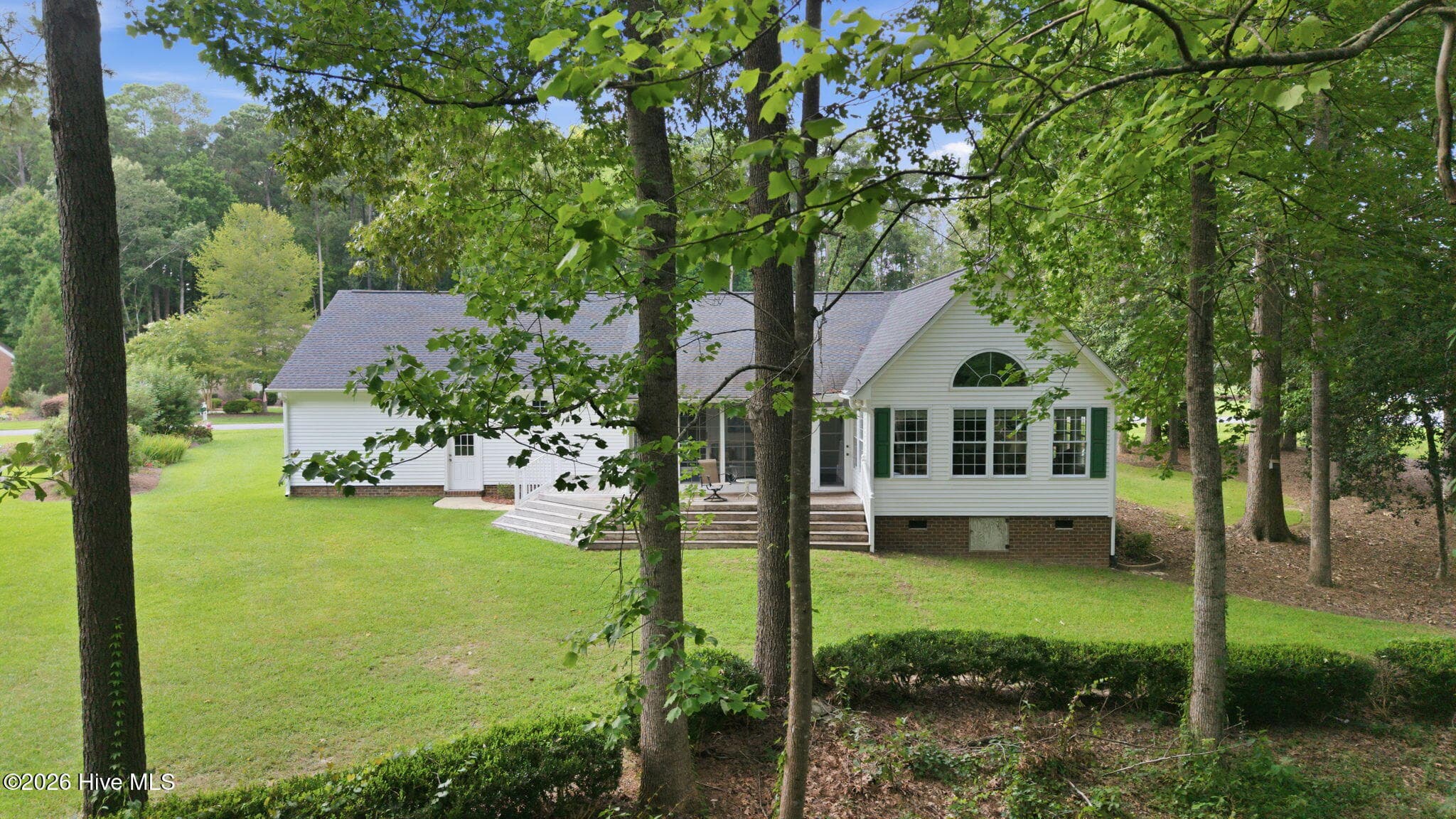 Single Family Residence at 101 Pamlico Place, Chocowinity, NC 27817, photo 6 of 57