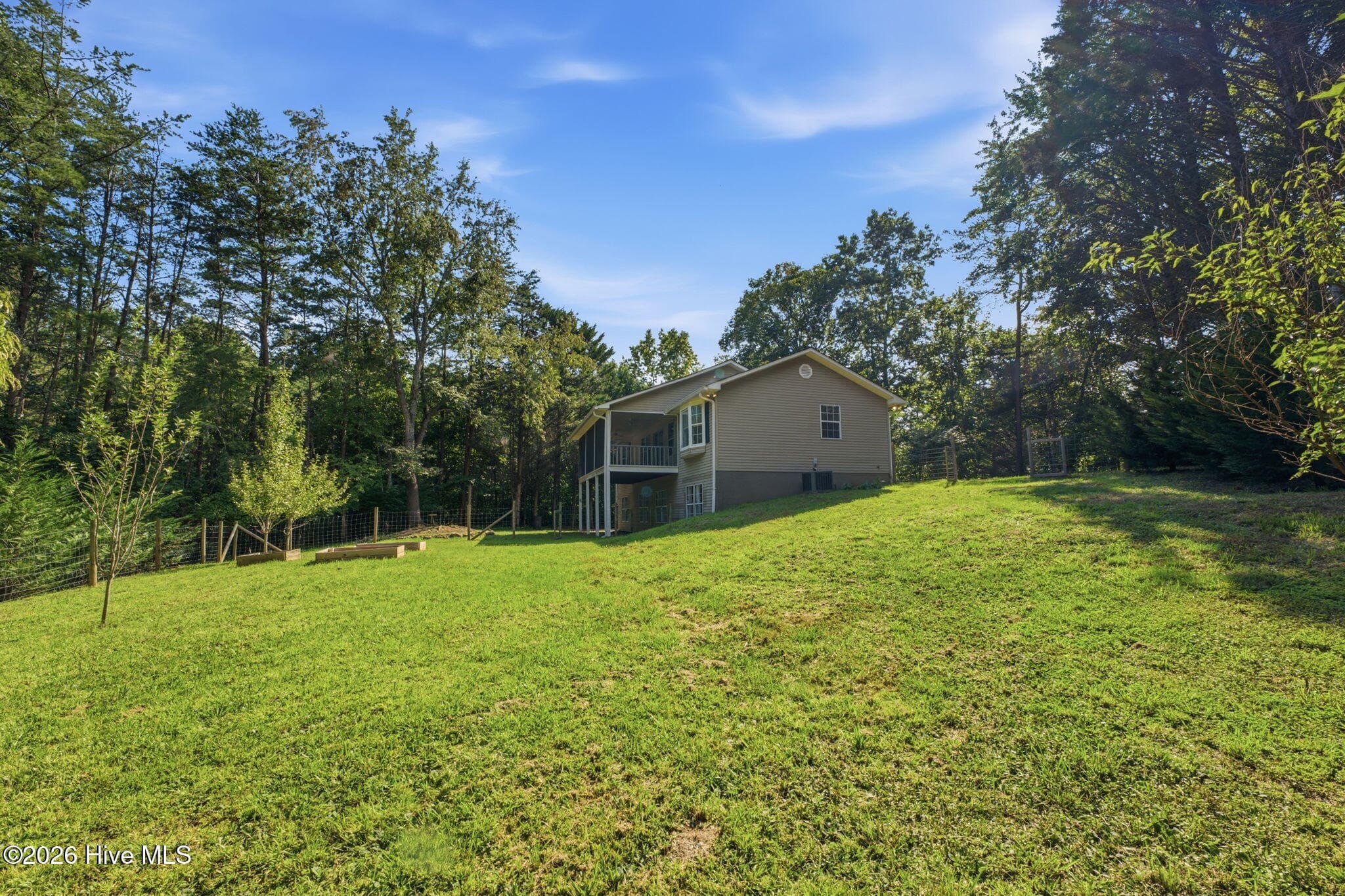 Single Family Residence at 5111 Summer Wood Lane, Young Harris, GA 30582, photo 11 of 45