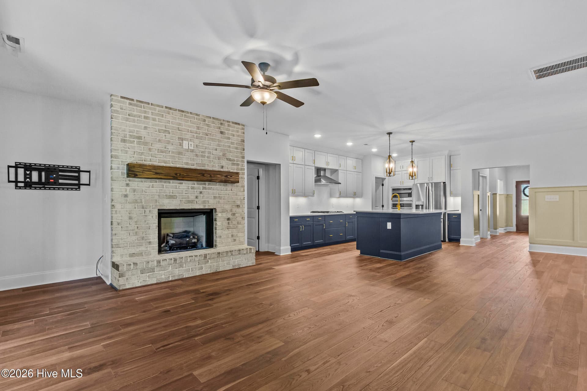 Single Family Residence at 1003 Alabaster Drive, New Bern, NC 28562, photo 31 of 106