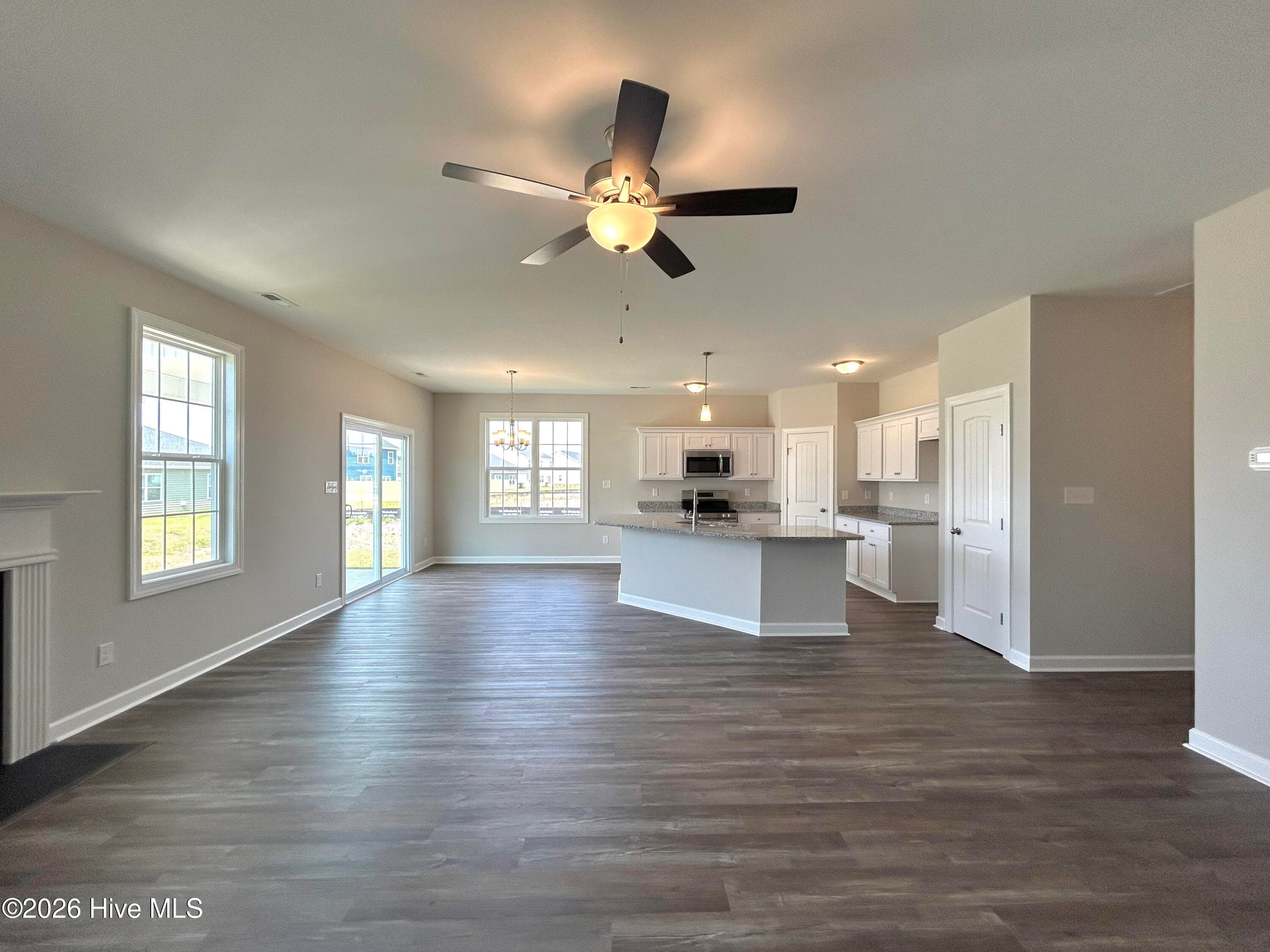 Single Family Residence at 824 Hidden Bridge Drive, Jacksonville, NC 28546, photo 28 of 54
