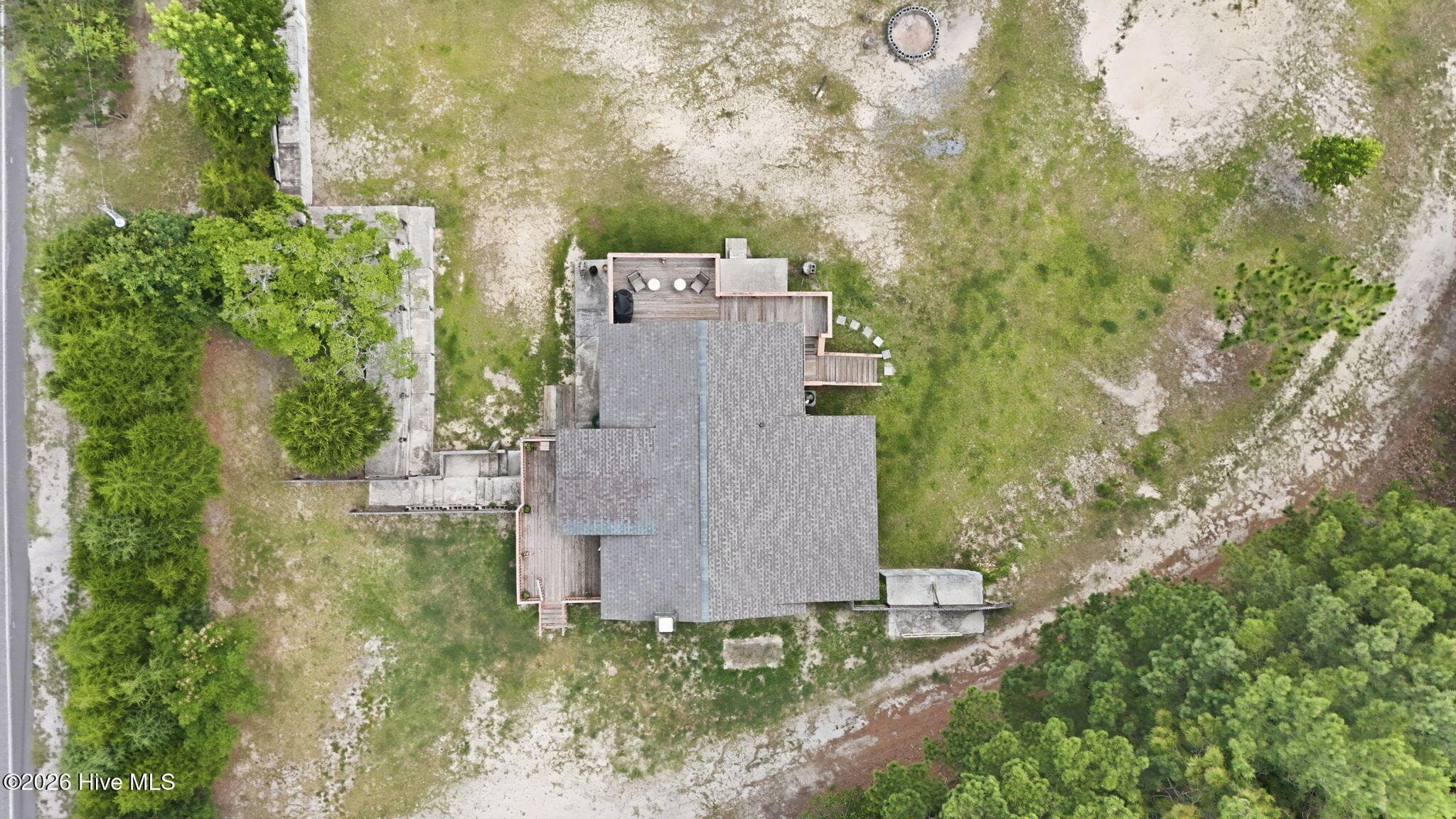 Single Family Residence at 4228 Vass Carthage Road, Carthage, NC 28327, photo 6 of 41
