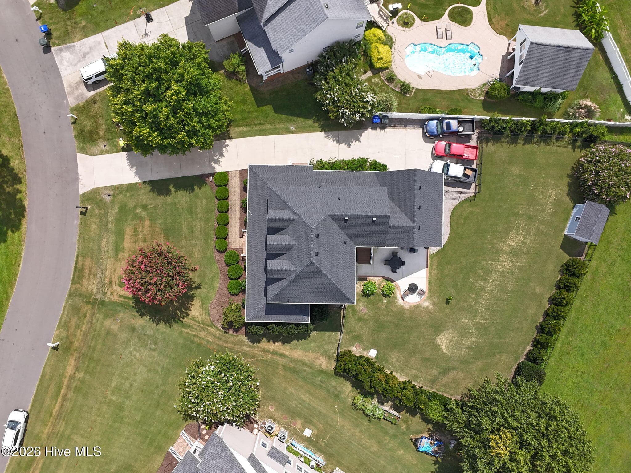 Single Family Residence at 102 Blue Heron Cove, Moyock, NC 27958, photo 36 of 53