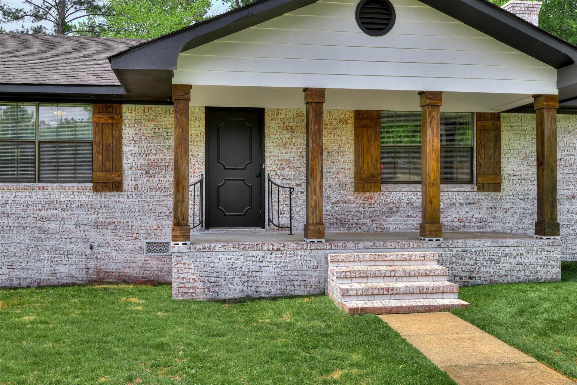 Single Family Residence at 2784 Highway 1, Louisville, GA 30434, photo 5 of 59