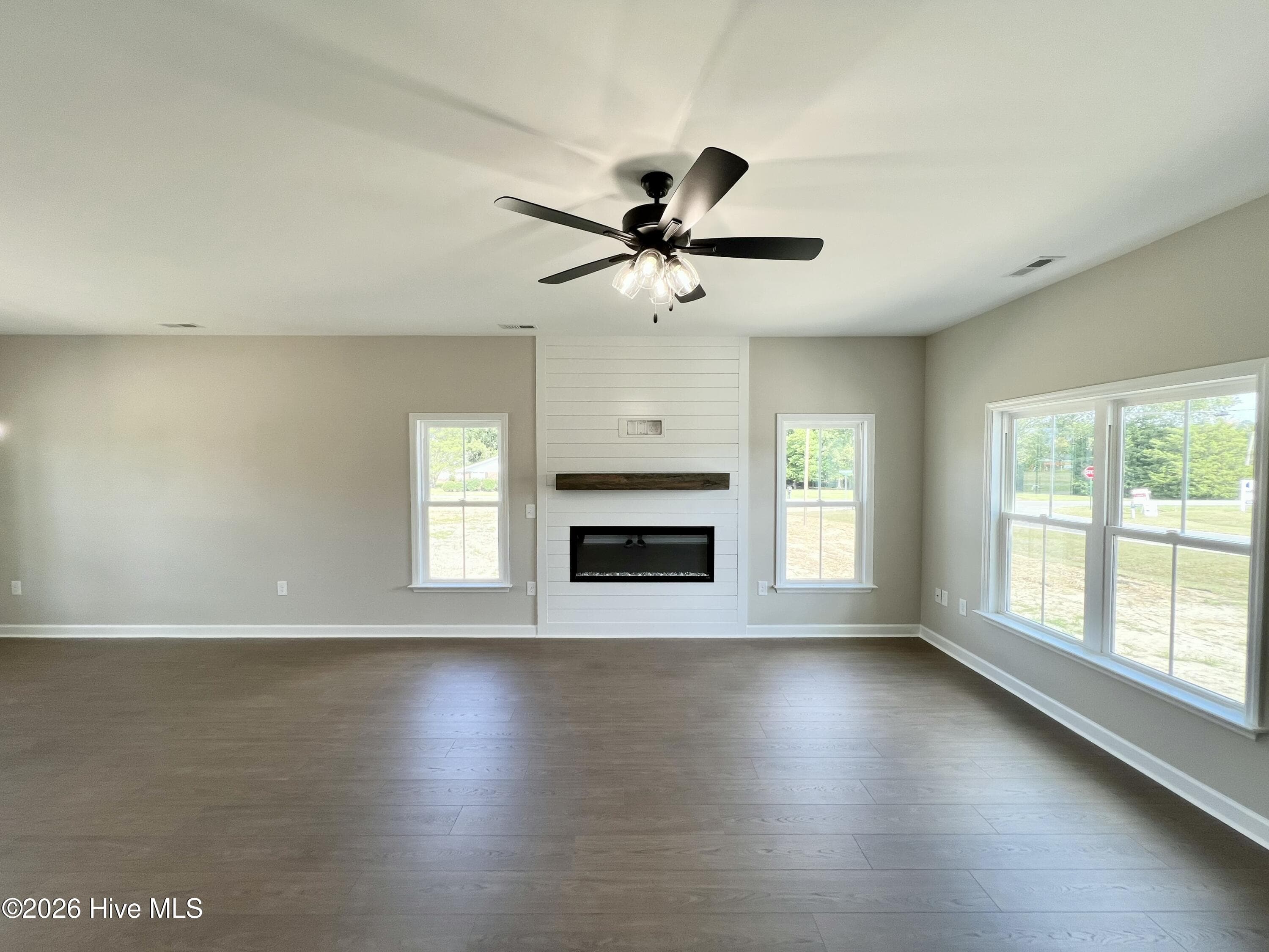 Single Family Residence at 32 Pendergrass Drive, Princeton, NC 27569, photo 20 of 168