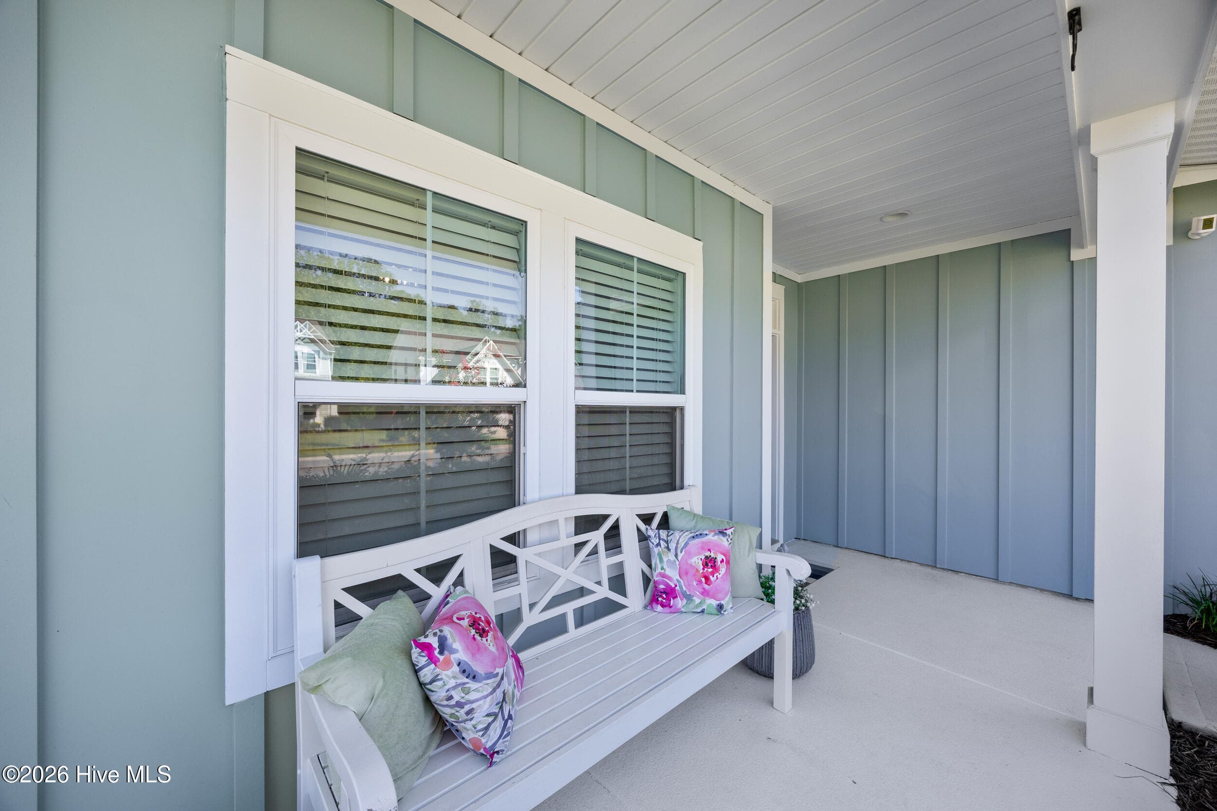 Single Family Residence at 417 Beaumont Oaks Drive, Wilmington, NC 28411, photo 3 of 46