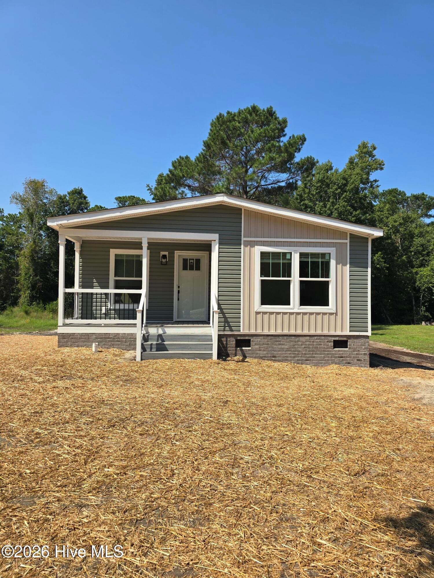 Manufactured Home at 106 Dundee Trail, Holly Ridge, NC 28445, photo 5 of 46