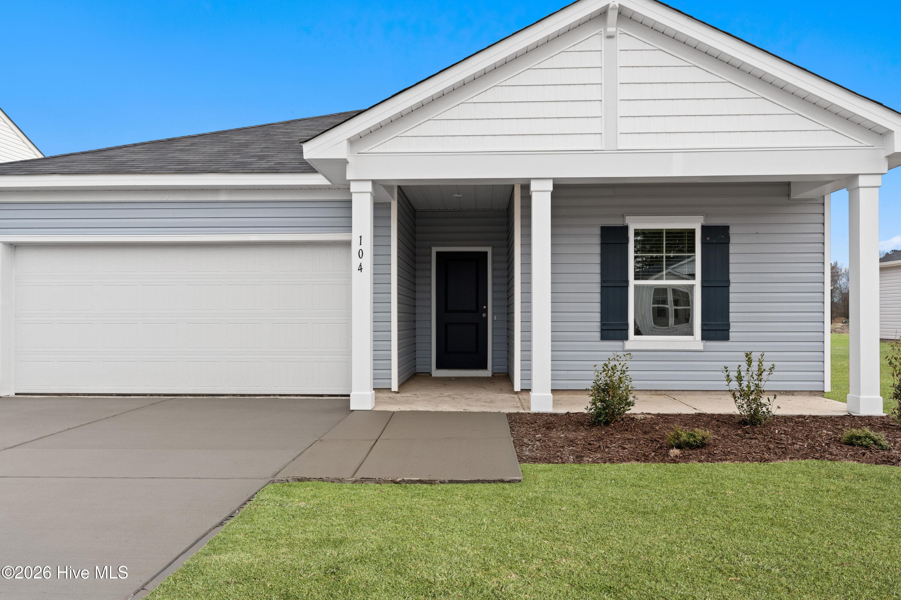 Single Family Residence at 139 N Squires Run, Richlands, NC 28574, photo 2 of 40