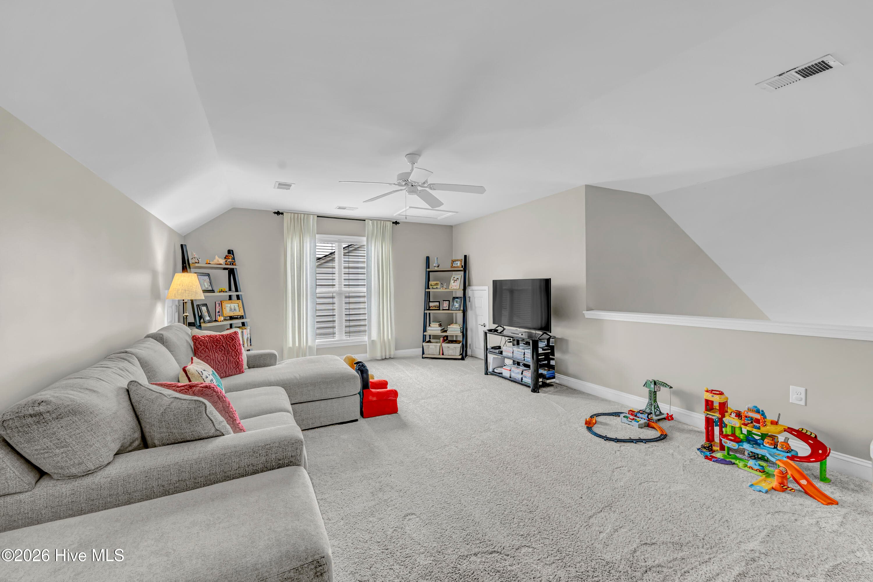 Single Family Residence at 5214 Flank Court, Southport, NC 28461, photo 15 of 32