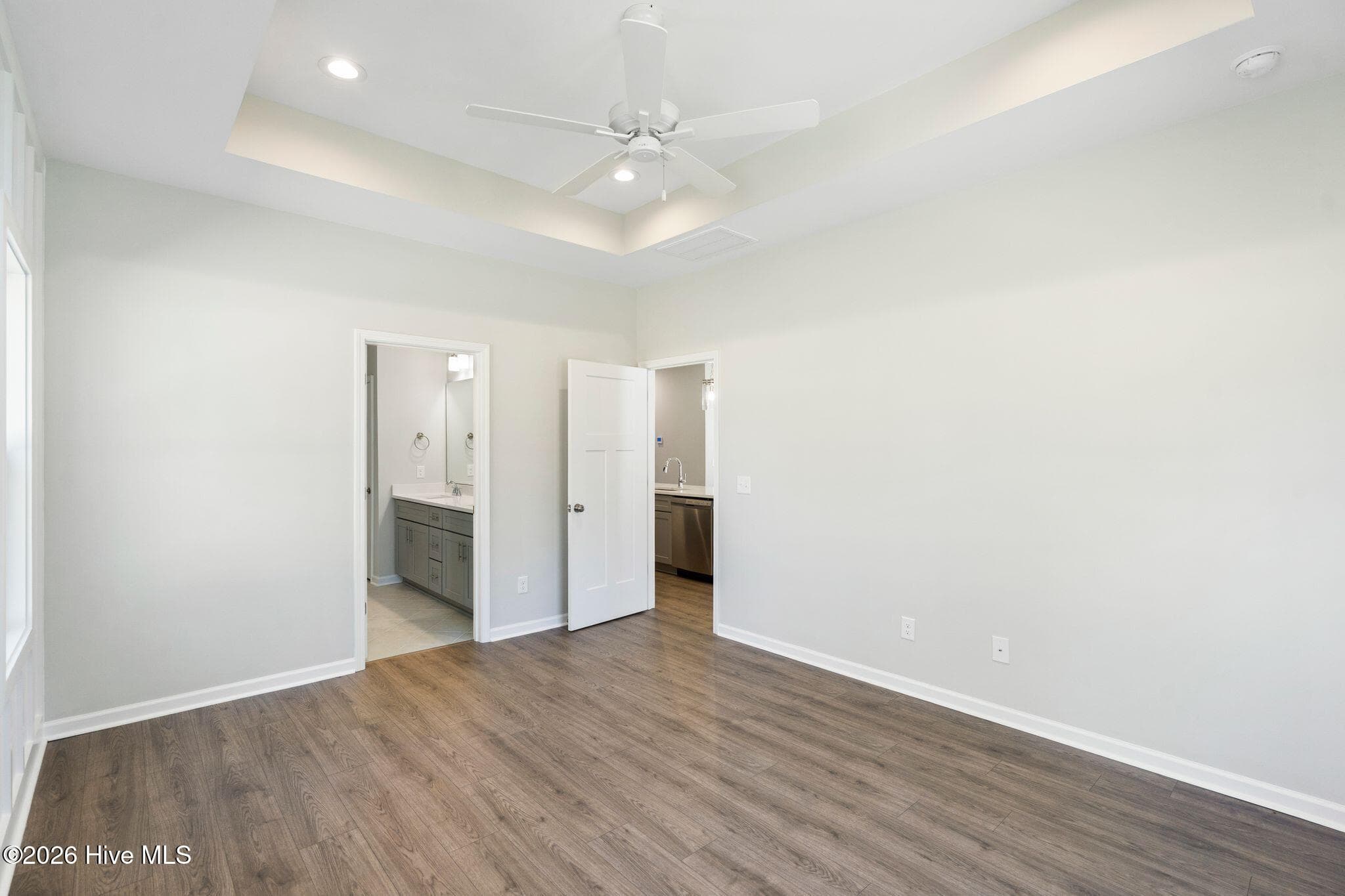Single Family Residence at 305 Riva Ridge, Burgaw, NC 28425, photo 24 of 67