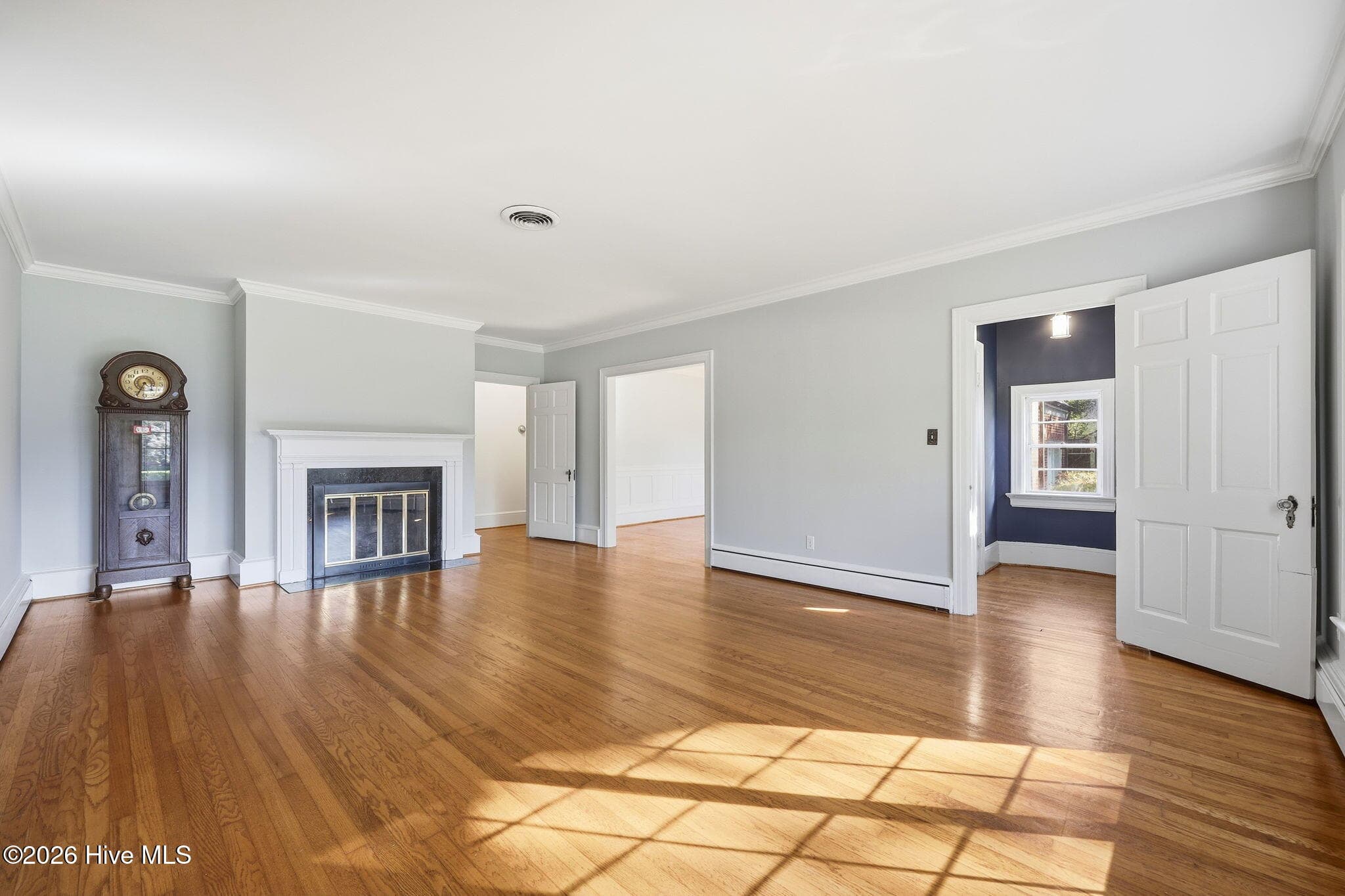 Single Family Residence at 1108 Summit Avenue, Washington, NC 27889, photo 7 of 49