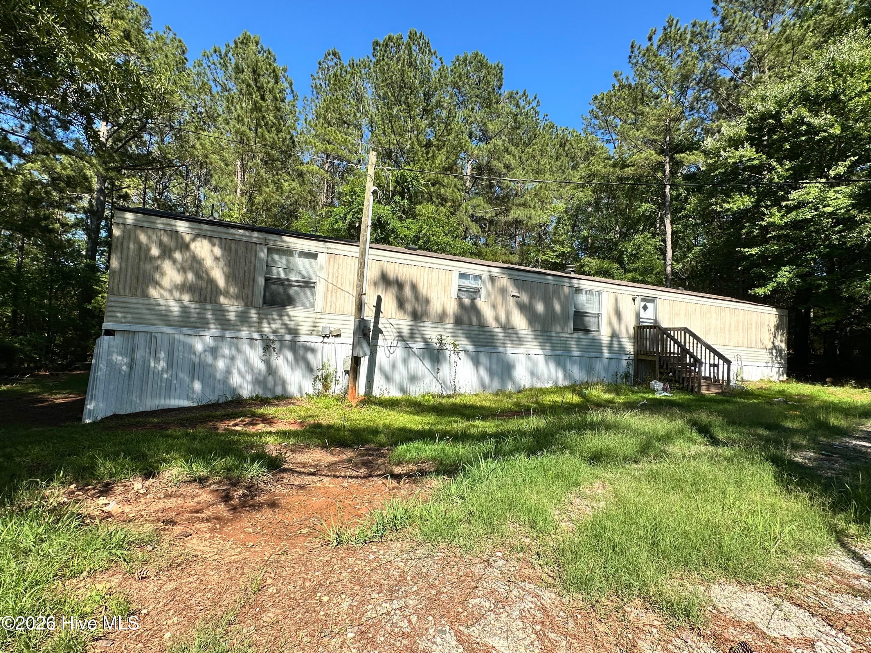 Manufactured Home at 132 Straight Gage Church Road Road Lot 3, McCormick, SC 29835, photo 2 of 4