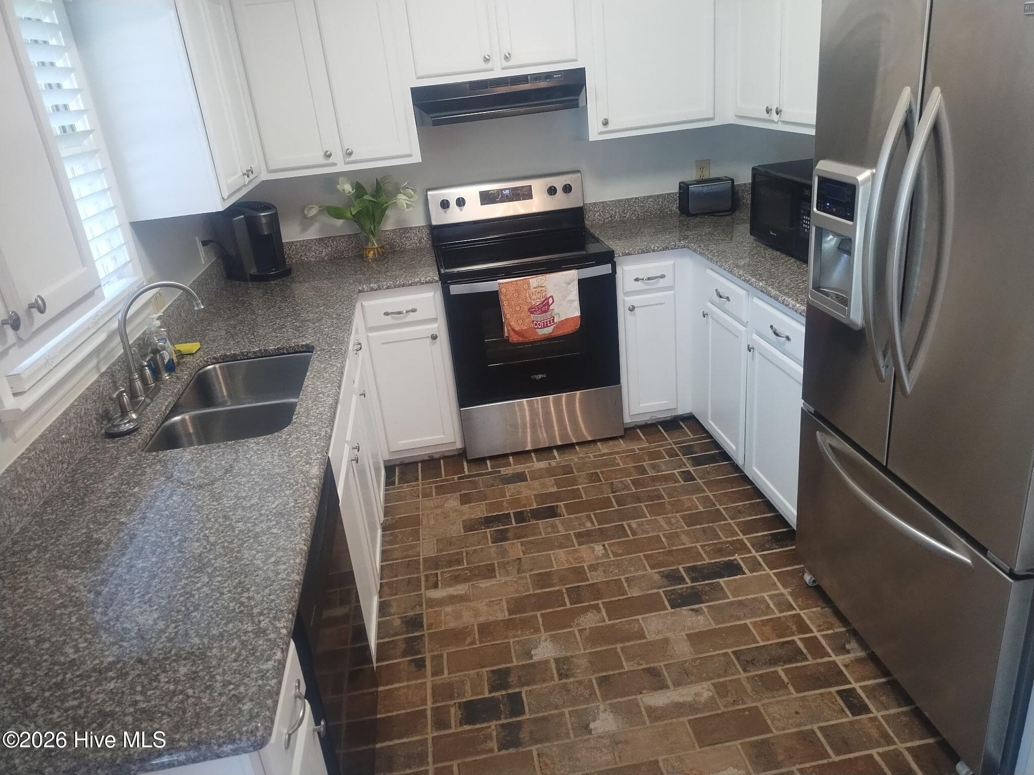 Single Family Residence at 5302 Dandelion Drive, Wilmington, NC 28405, photo 40 of 62