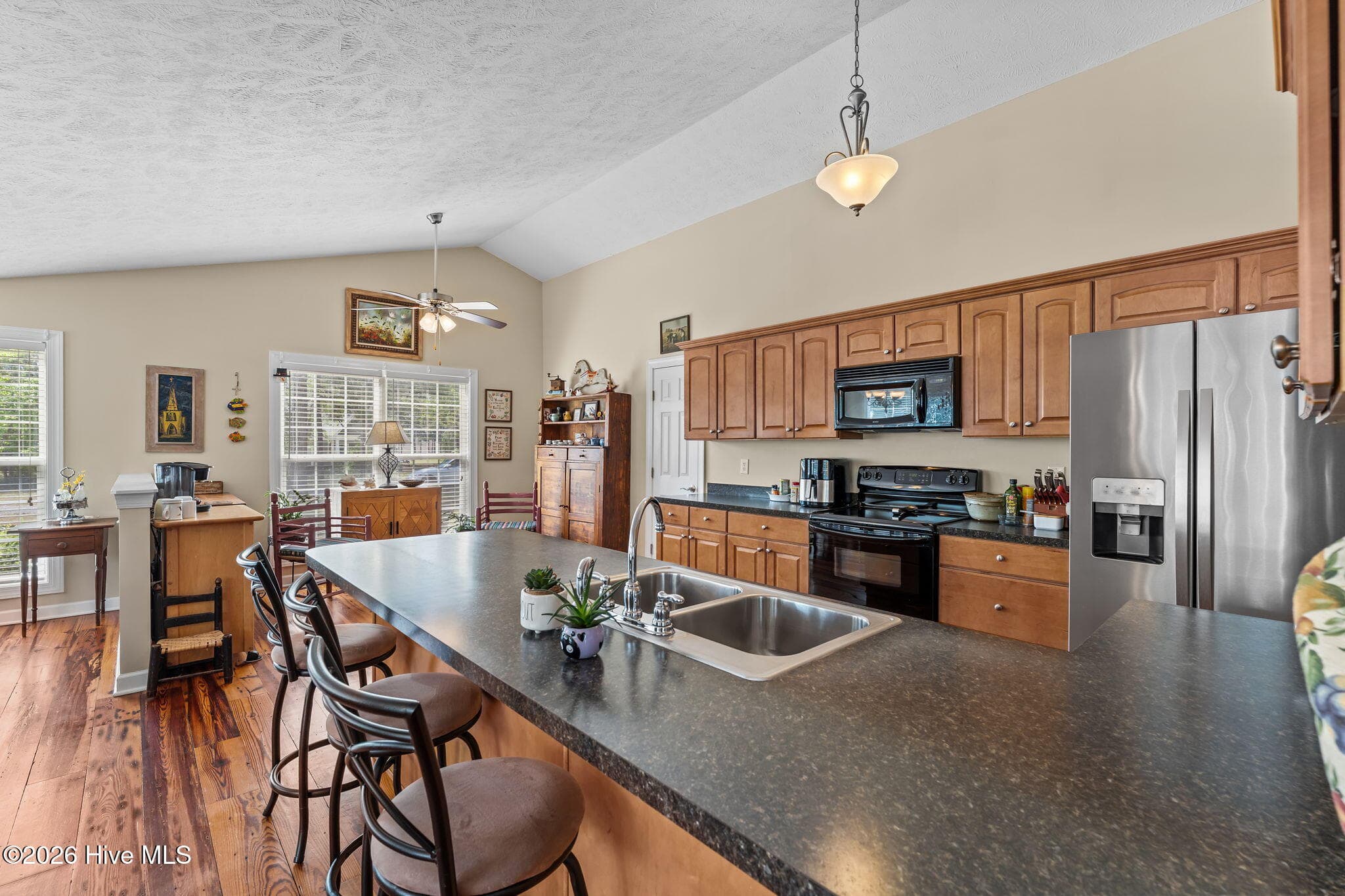 Single Family Residence at 5 Vineyard Place, Foxfire Vlg, NC 27281, photo 15 of 45