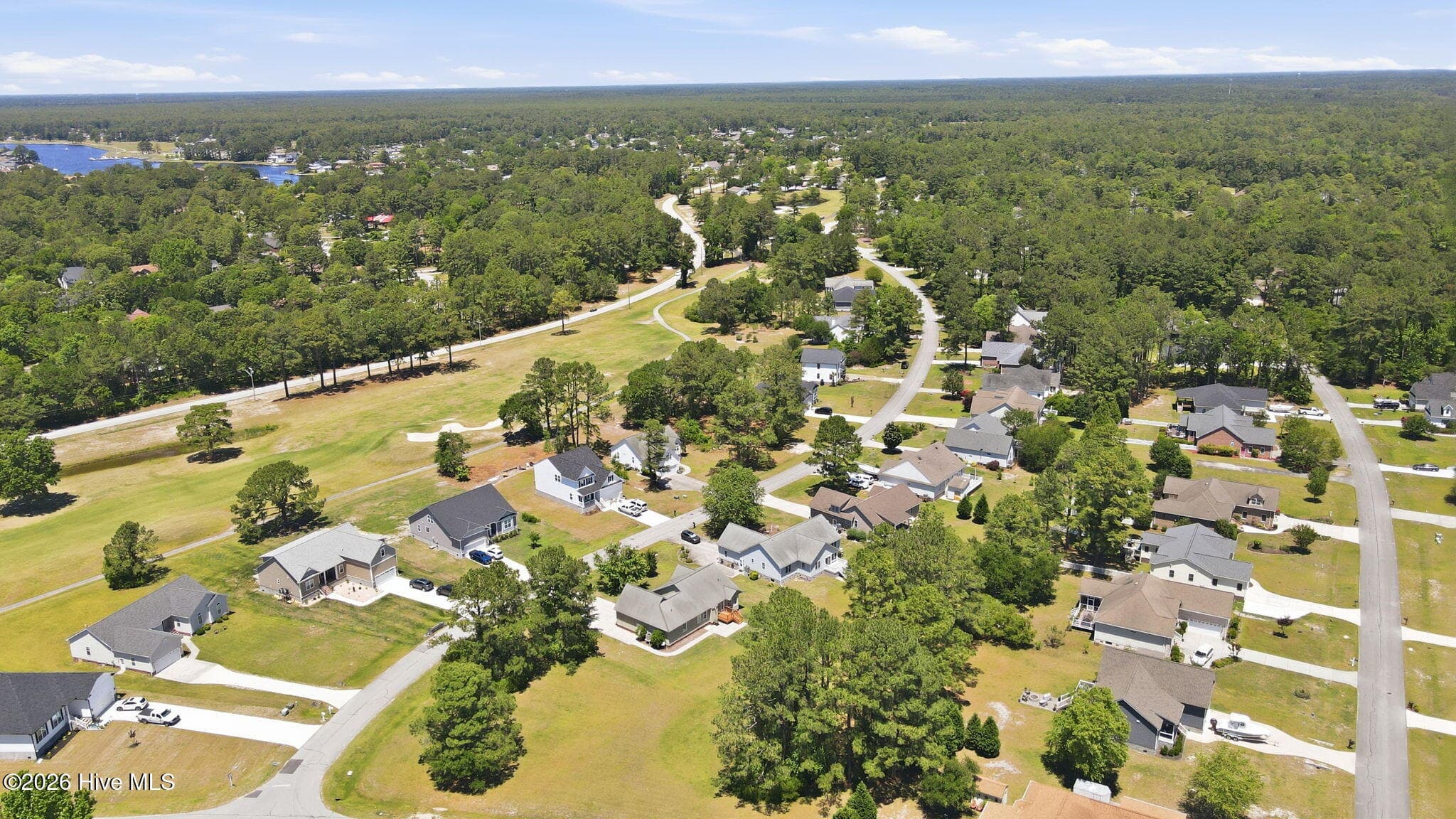 Single Family Residence at 1129 Coral Reef Drive, New Bern, NC 28560, photo 62 of 68