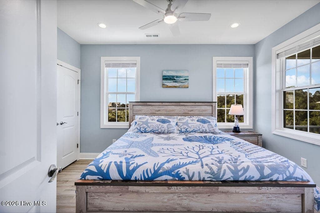 Guest bedroom 3rd floor - 246 Grandview Drive, Sneads Ferry, NC 28460