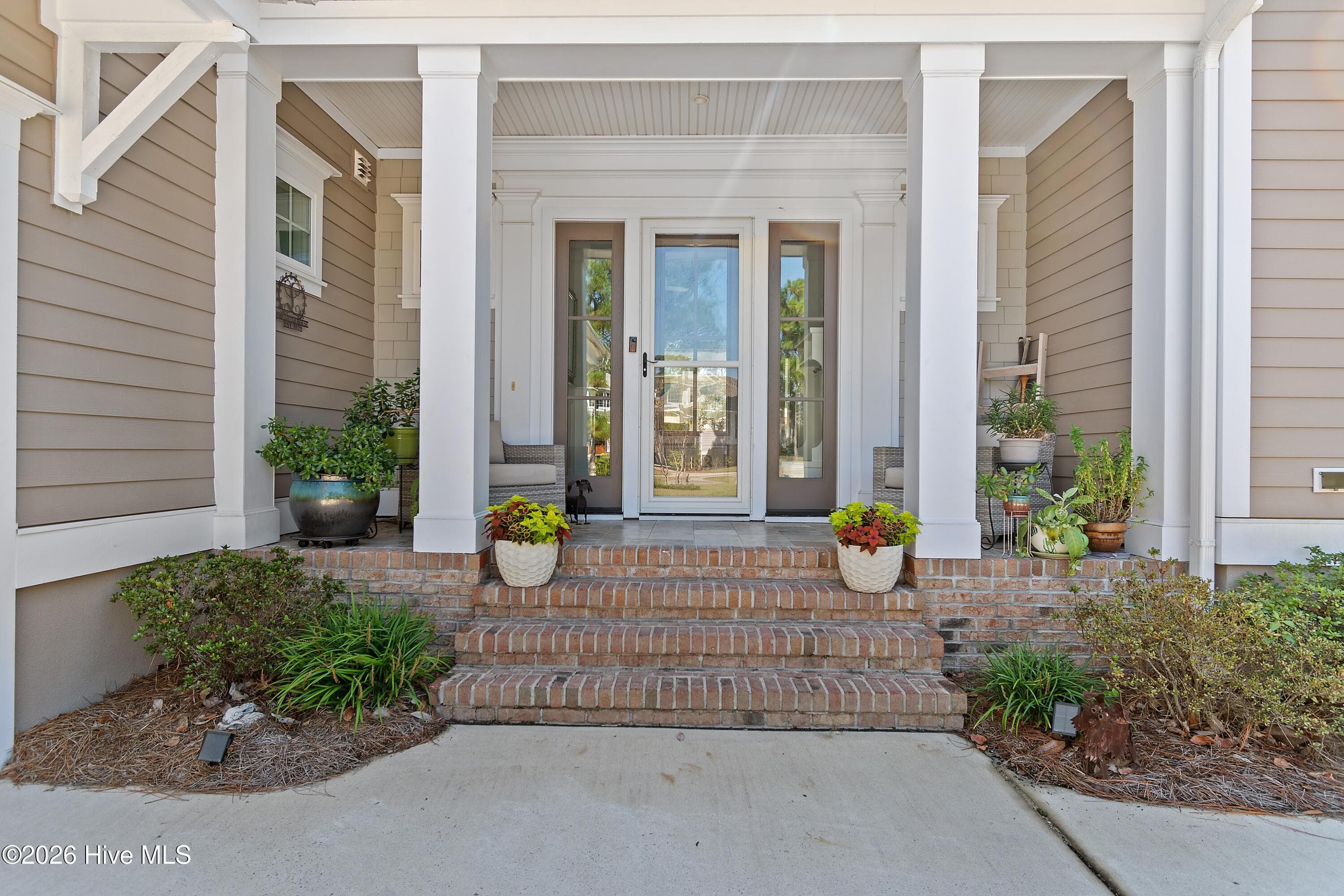Single Family Residence at 3183 Moss Hammock Wynd, Southport, NC 28461, photo 4 of 101