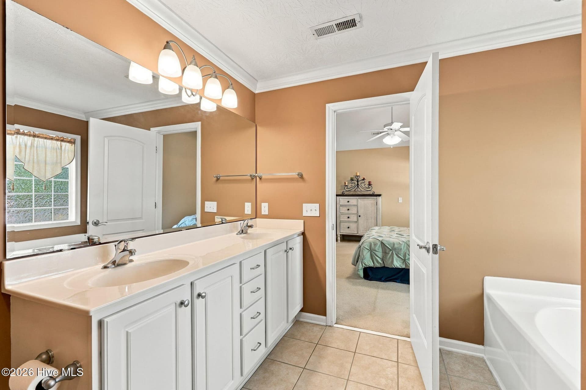Single Family Residence at 116 Mulberry Circle, Hampstead, NC 28443, photo 27 of 36