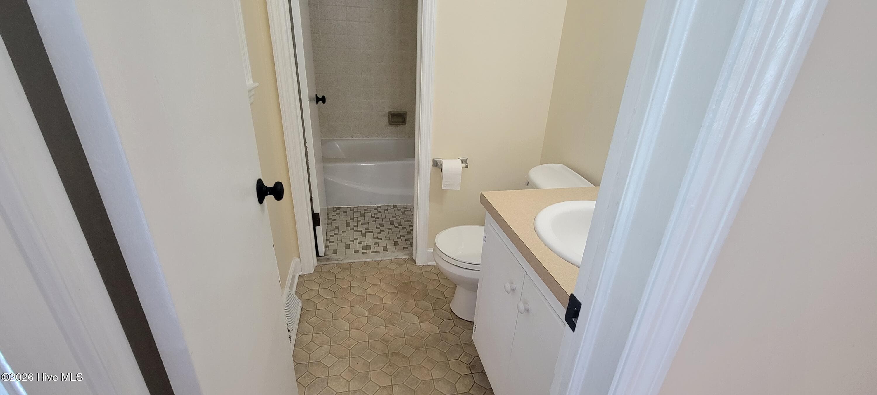 Bathroom entry from Master bedroom - 110 Landon Drive, Washington, NC 27889
