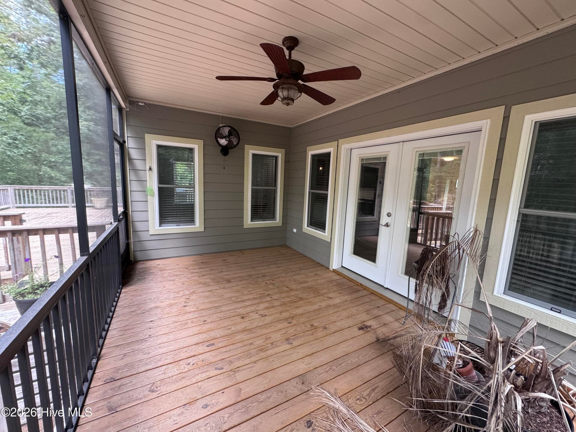 Single Family Residence at 170 Grandview Drive, McCormick, SC 29835, photo 2 of 3