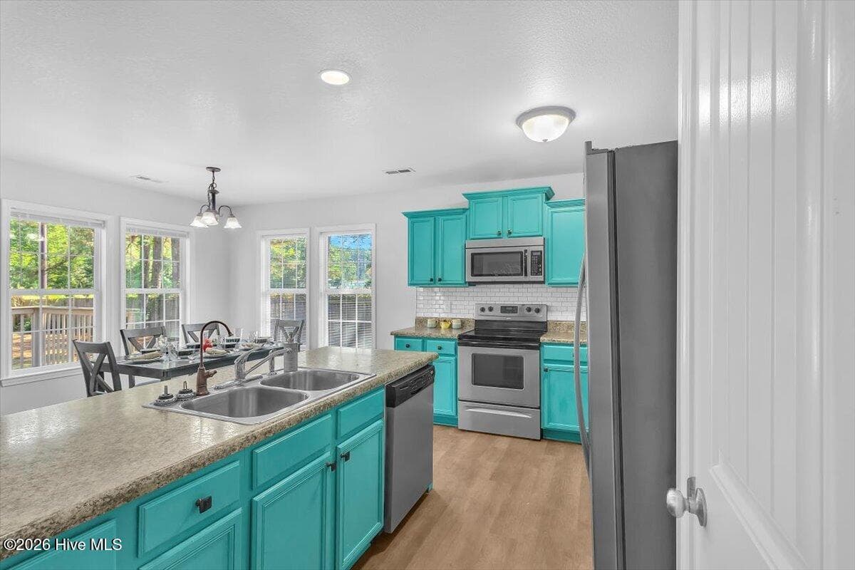 Single Family Residence at 207 Demetrius Court, Hubert, NC 28539, photo 16 of 35
