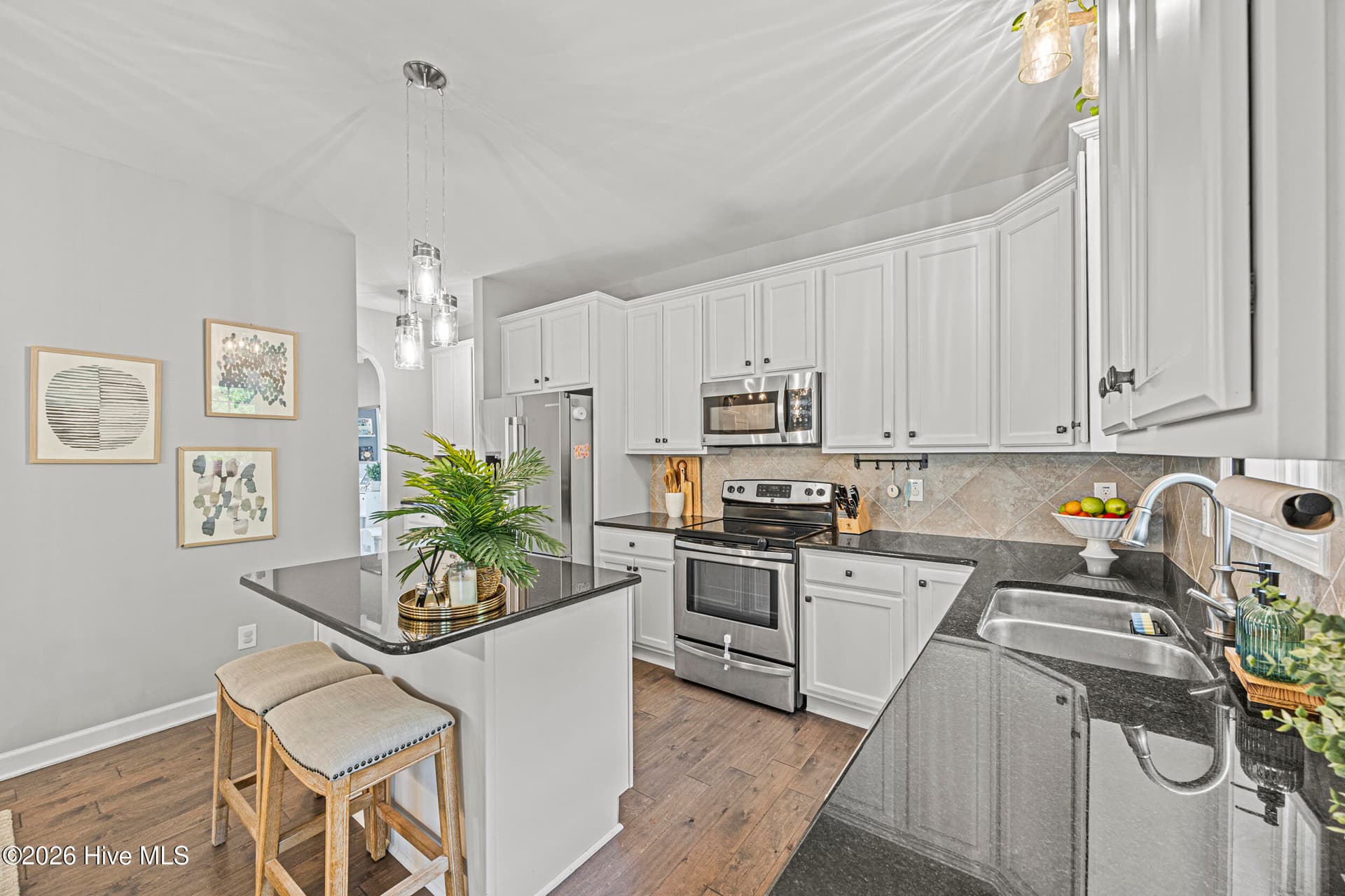 Single Family Residence at 131 Poplar Branch Way, Hampstead, NC 28443, photo 13 of 56