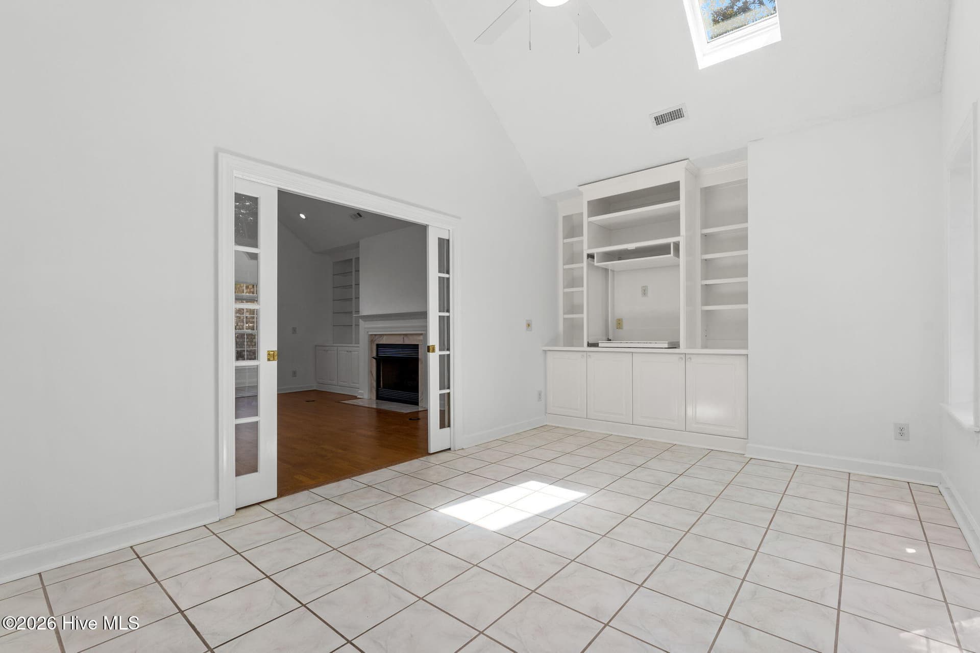 Single Family Residence at 8915 Rosewood Court NW, Calabash, NC 28467, photo 12 of 80