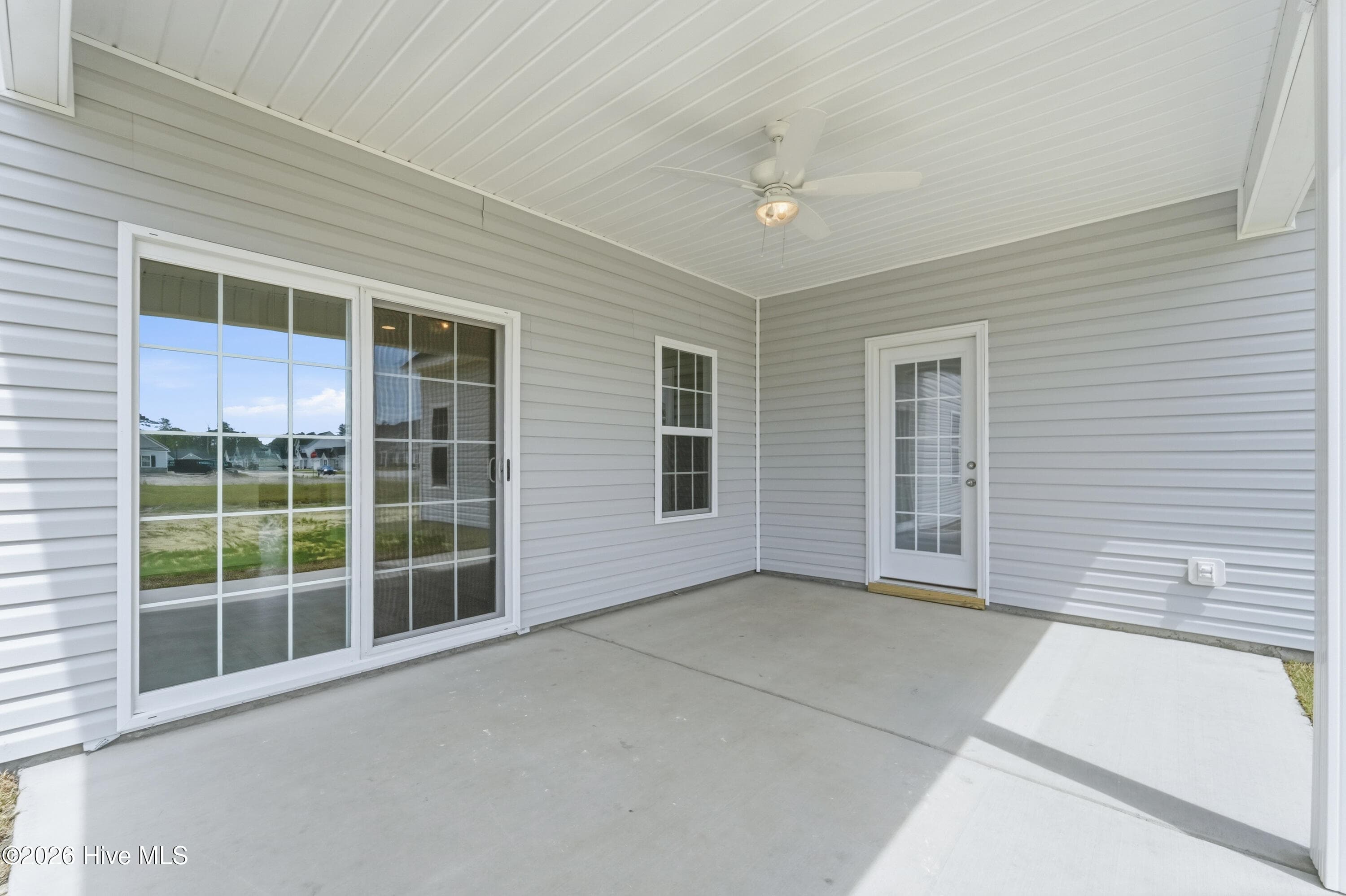Single Family Residence at 800 Maritime Way, Jacksonville, NC 28546, photo 2 of 2
