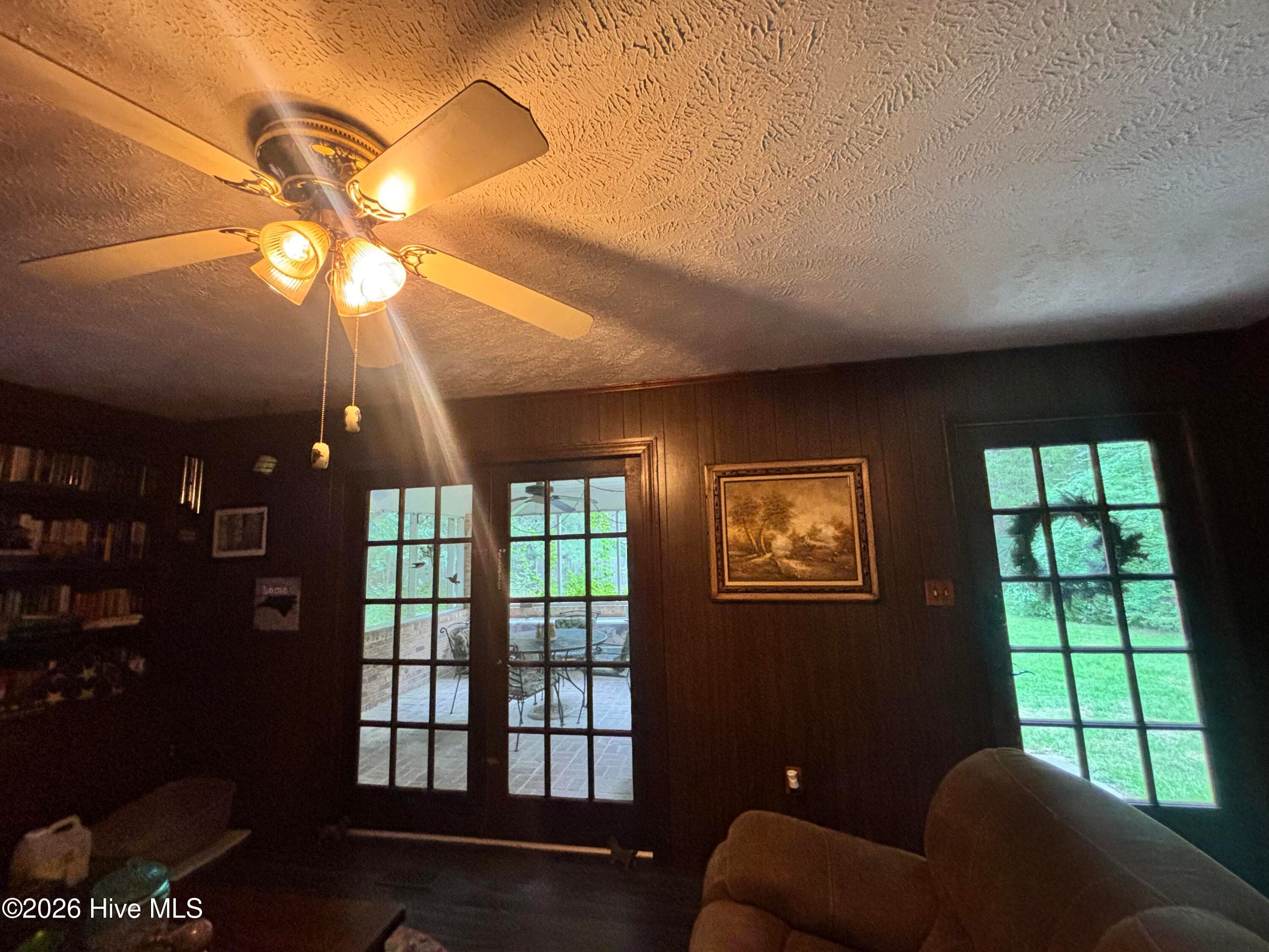 Single Family Residence at 22581 Hoyl Circle, Maxton, NC 28364, Maxton, photo 2 of 2