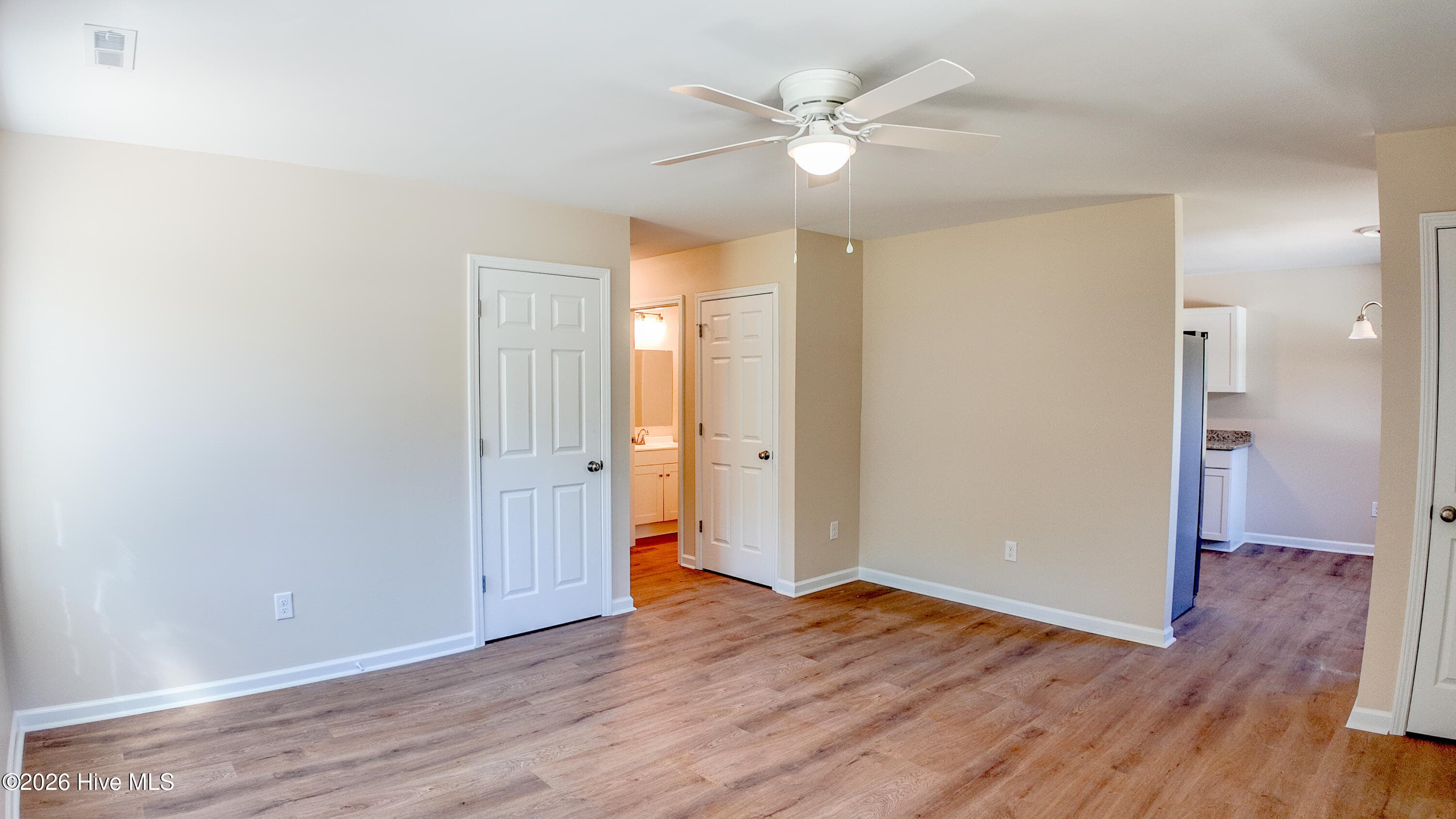 Single Family Residence at 769 Five Road, Clinton, NC 28328, photo 8 of 20