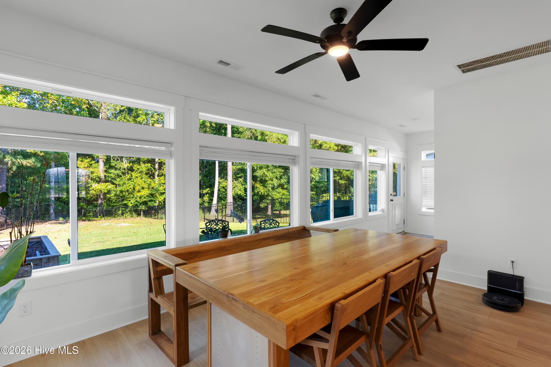 Single Family Residence at 320 Summerhouse Drive, Holly Ridge, NC 28445, photo 17 of 55