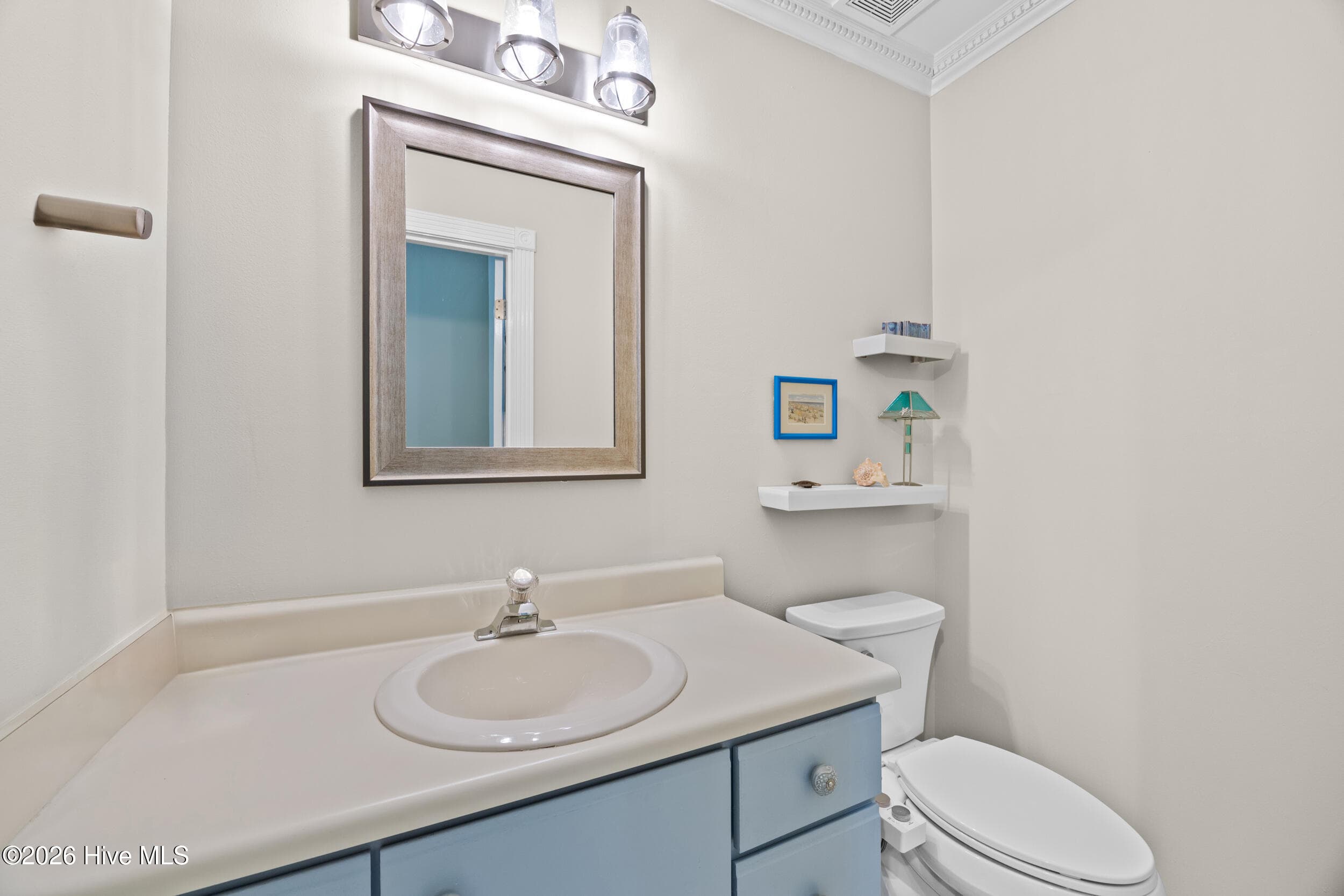 Single Family Residence at 1304 Two Mile Circle E, Wilmington, NC 28405, photo 32 of 53