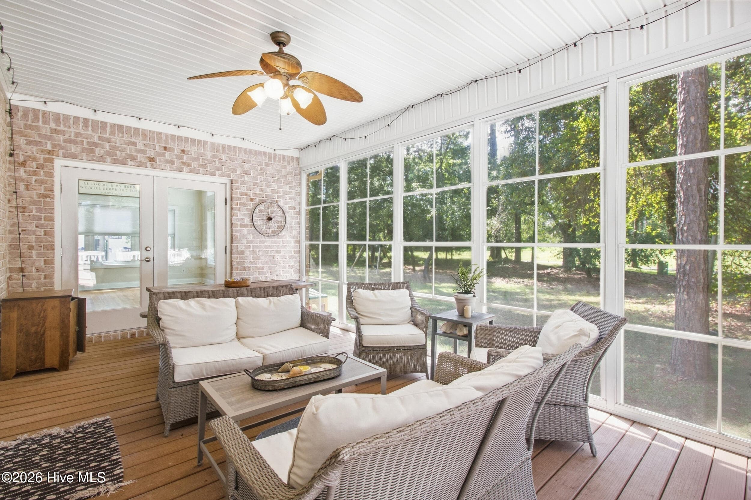 Enclosed Porch - 920 Crooked Creek Drive, New Bern, NC 28560