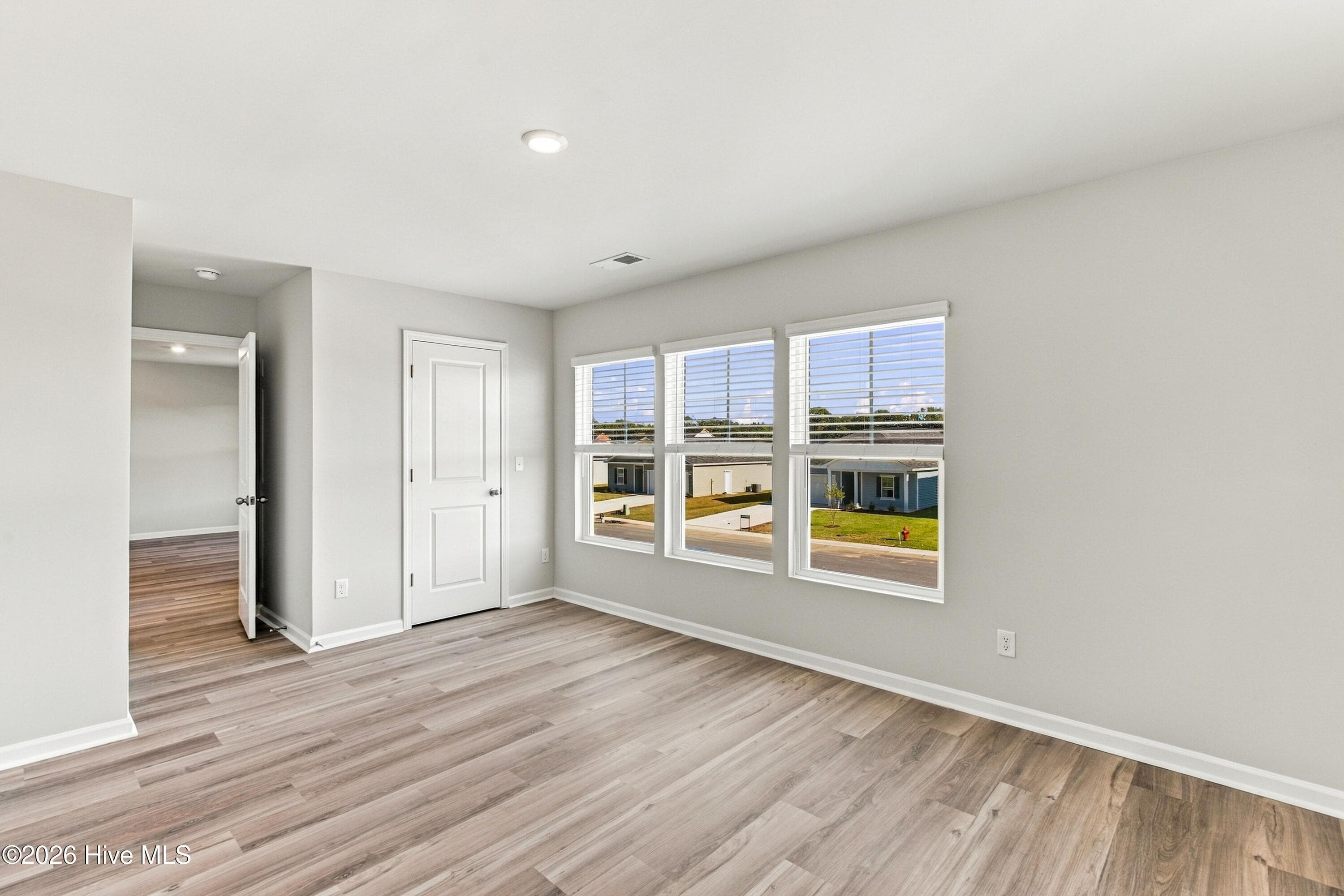 Single Family Residence at 150 N Squires Run Lane, Richlands, NC 28574, photo 33 of 48